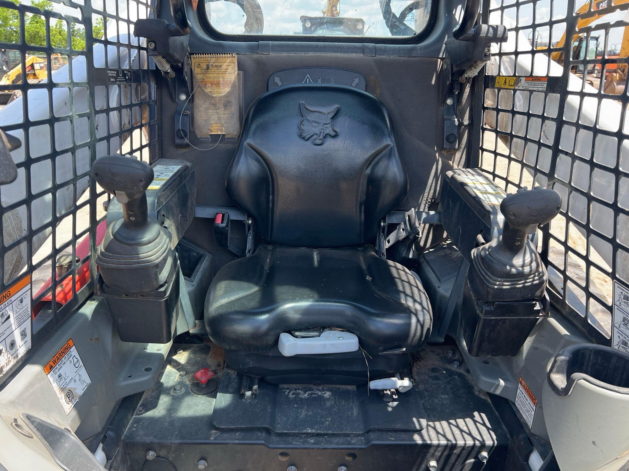 2021 BOBCAT T740 SKID STEER