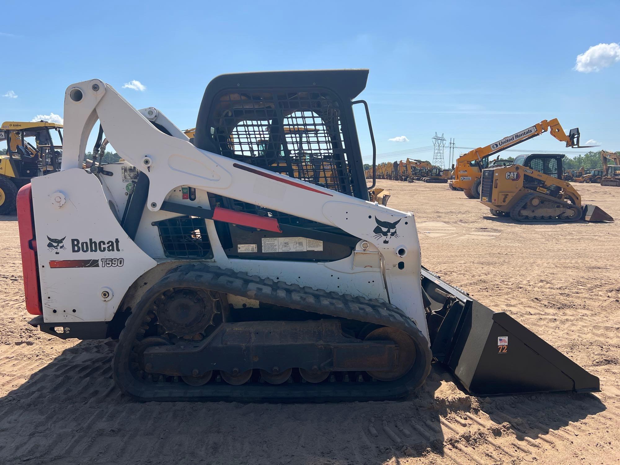 2016 BOBCAT T590 SKID STEER