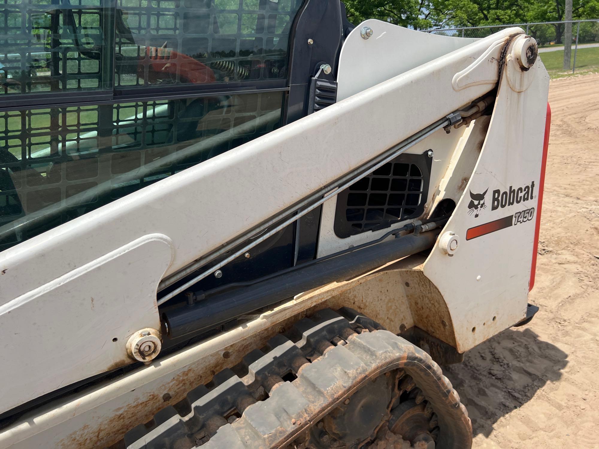 2016 BOBCAT T450 SKID STEER