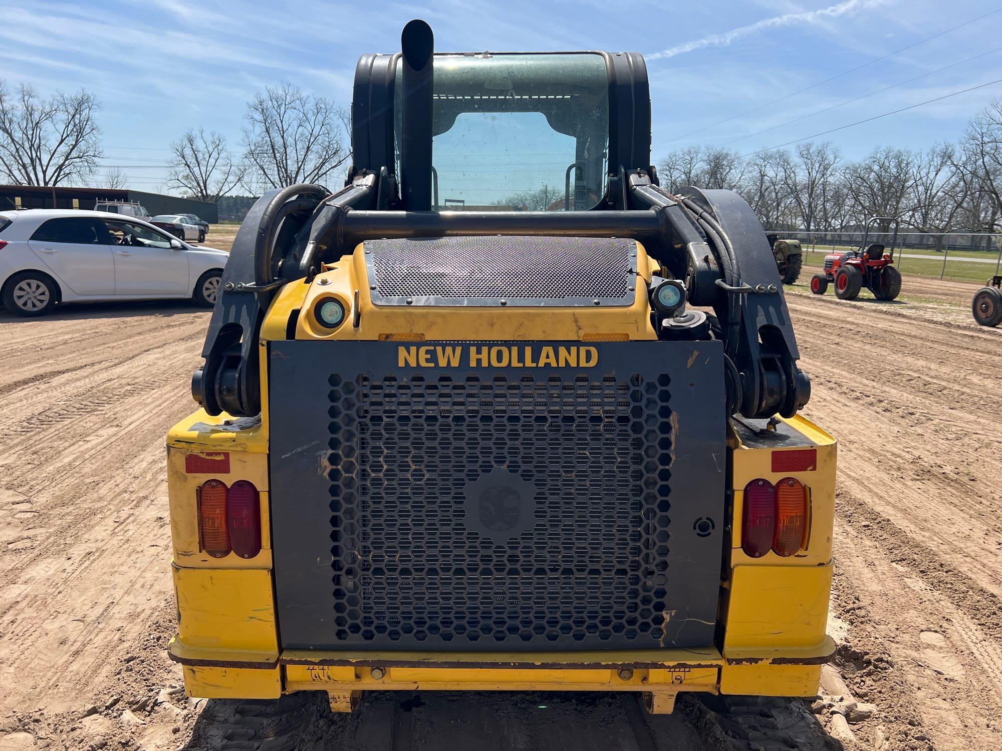 NEW HOLLAND L218 SKID STEER