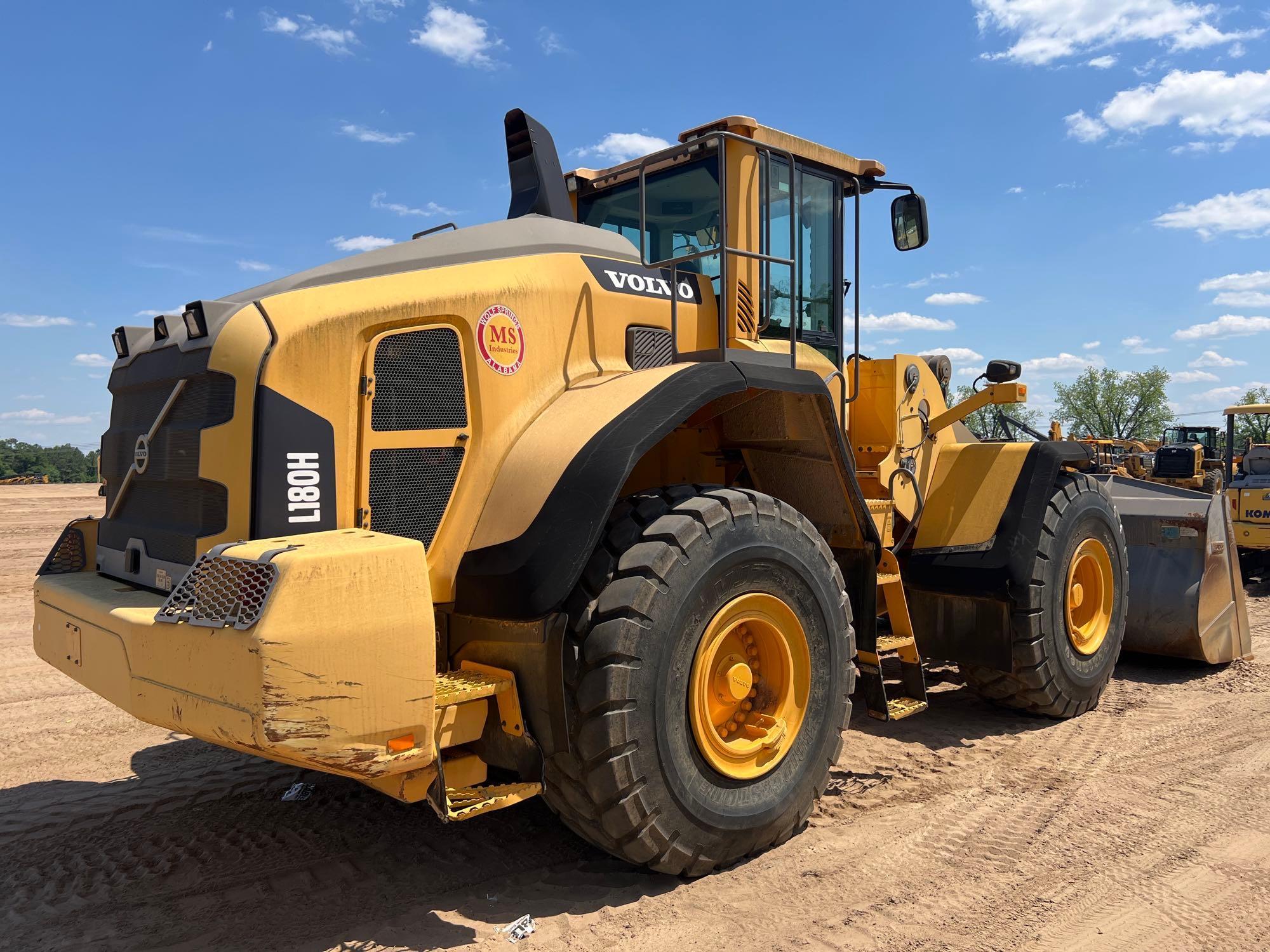 2015 VOLVO L180H RUBBER TIRE LOADER