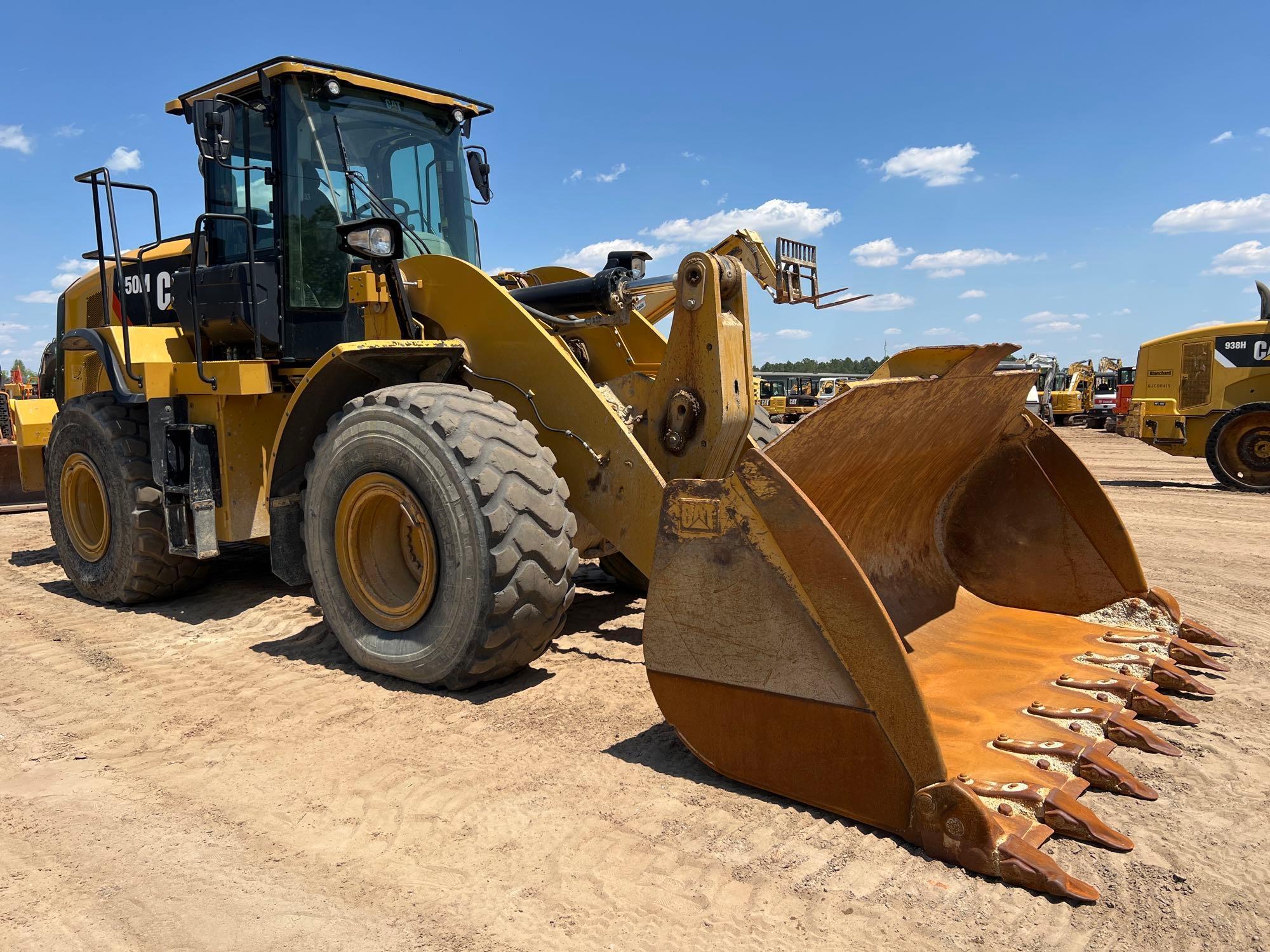 2018 CATERPILLAR 950M RUBBER TIRE LOADER