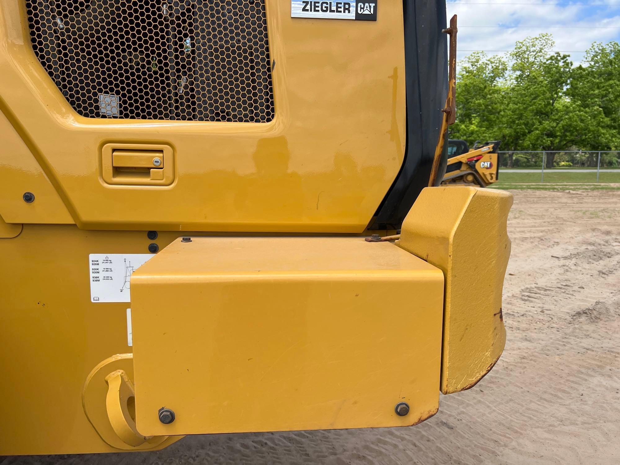 2020 CATERPILLAR 926M RUBBER TIRE LOADER