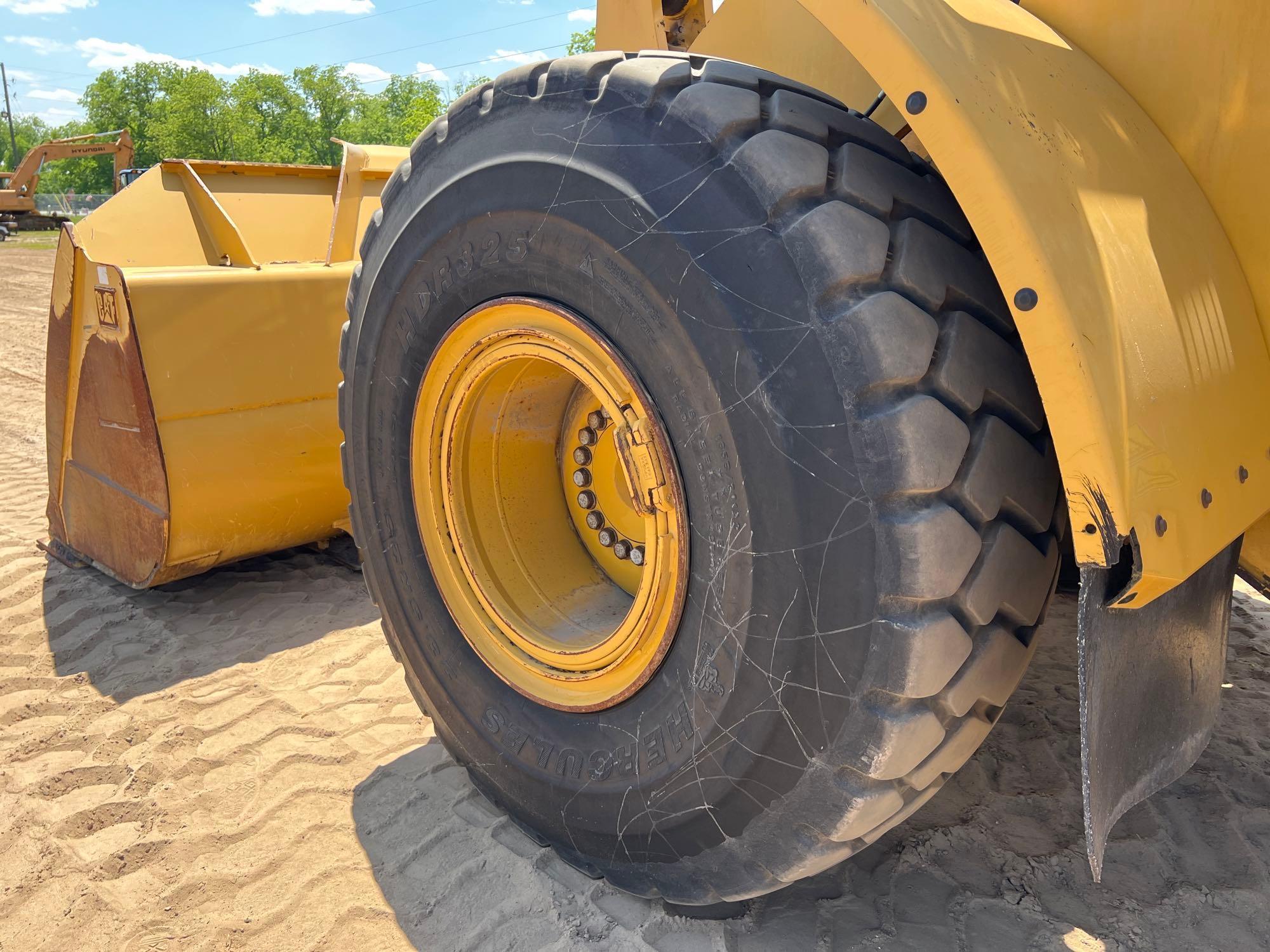 2016 CATERPILLAR 950M RUBBER TIRE LOADER