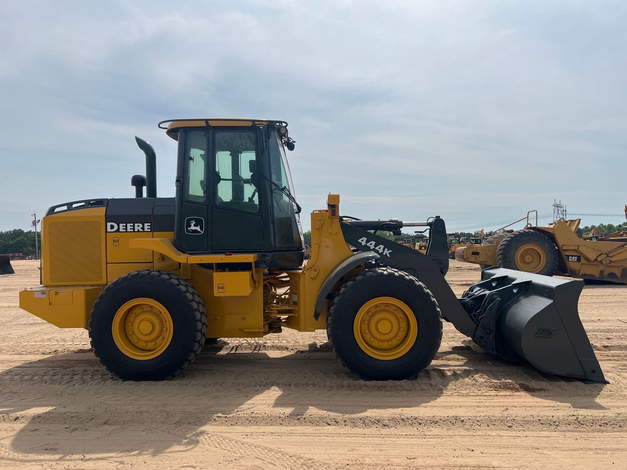 2014 JOHN DEERE 444K RUBBER TIRE LOADER