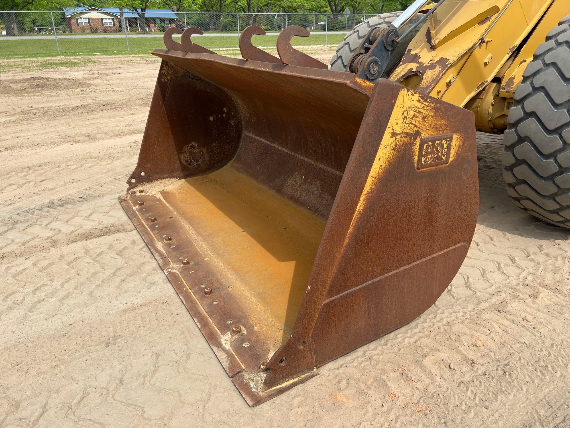 2007 CATERPILLAR 930G RUBBER TIRE LOADER