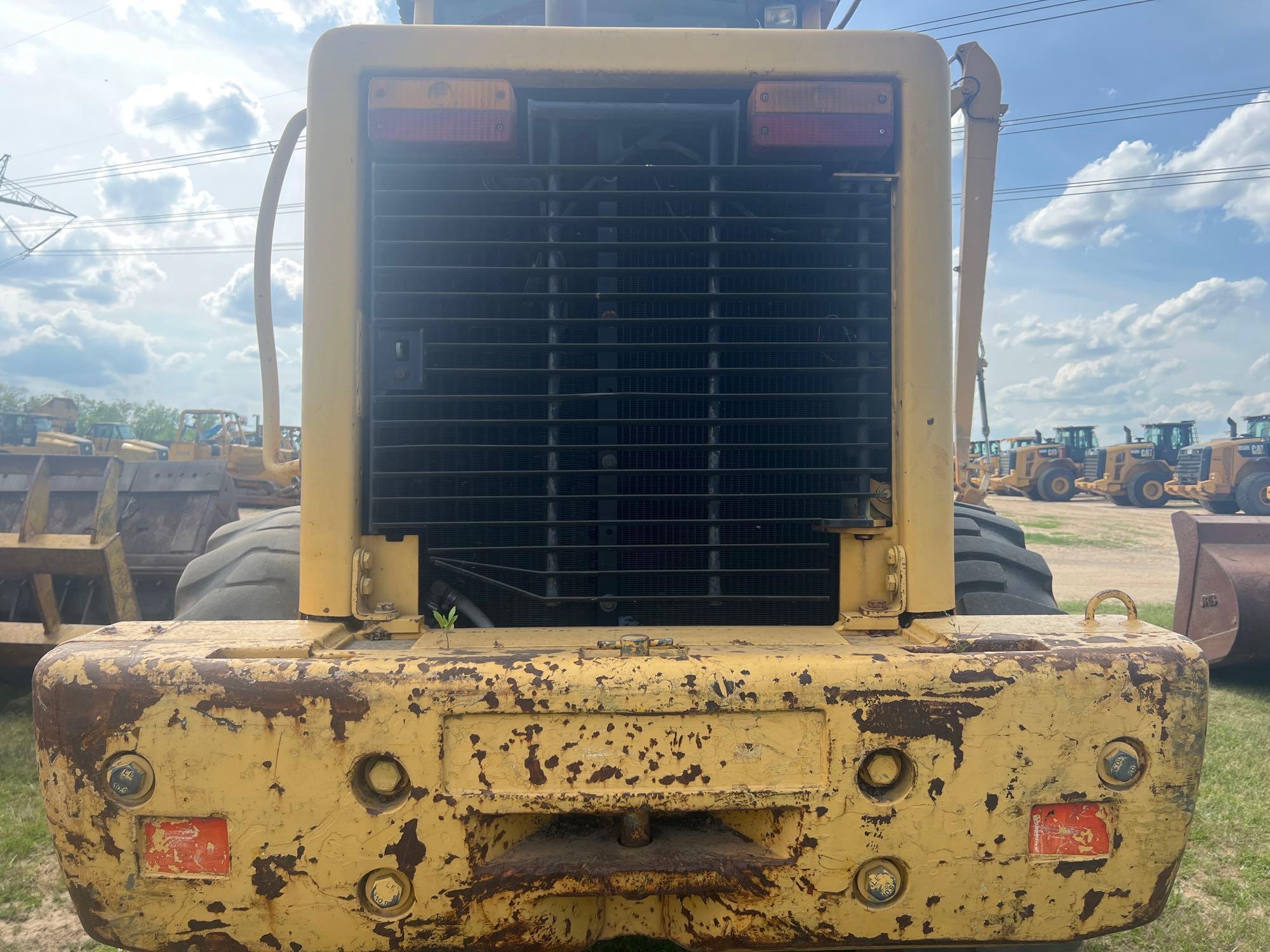 (INOP) JOHN DEERE 544H LOADER