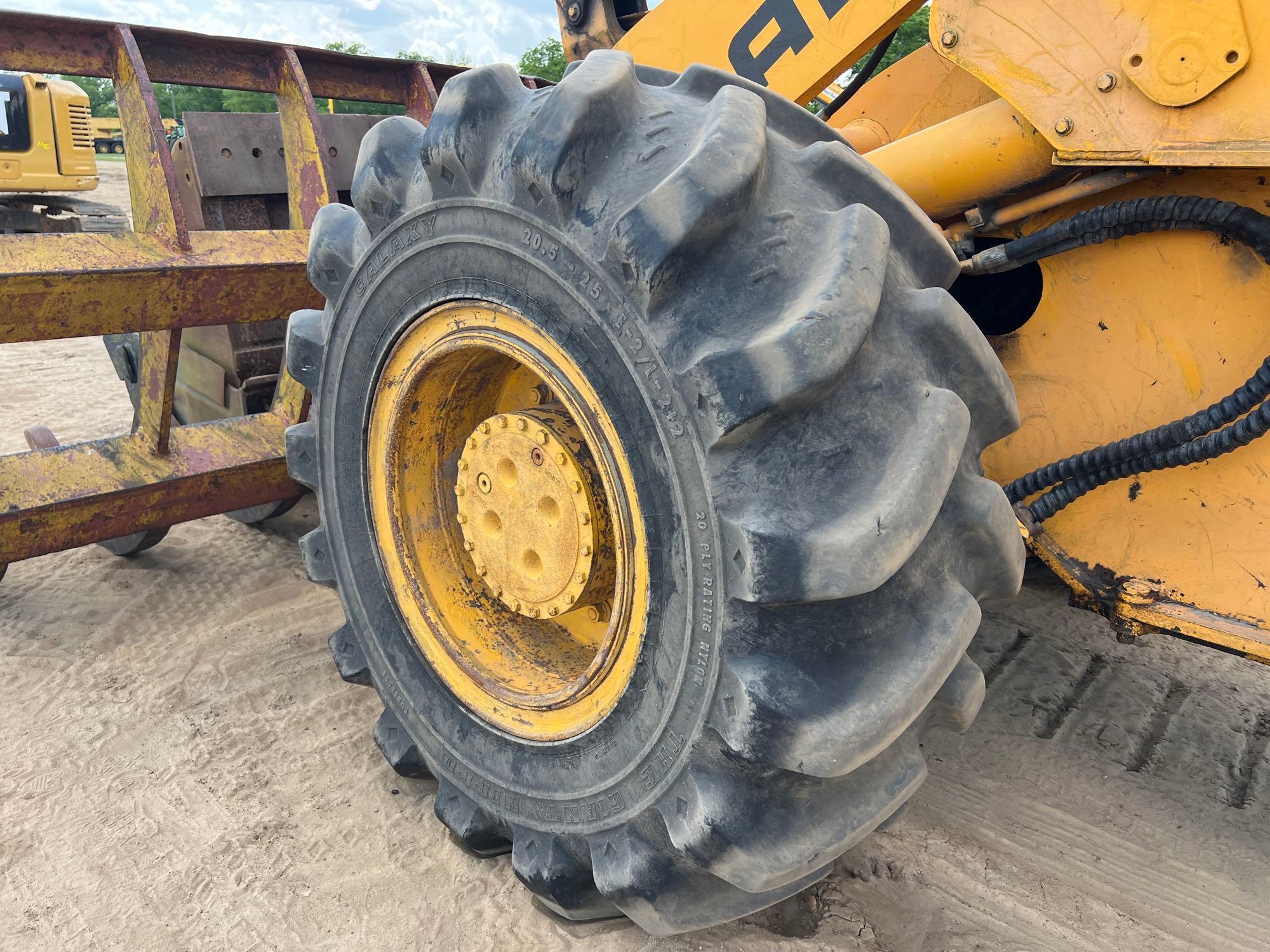 2005 HYUNDAI HL757-7 RUBBER TIRE LOADER