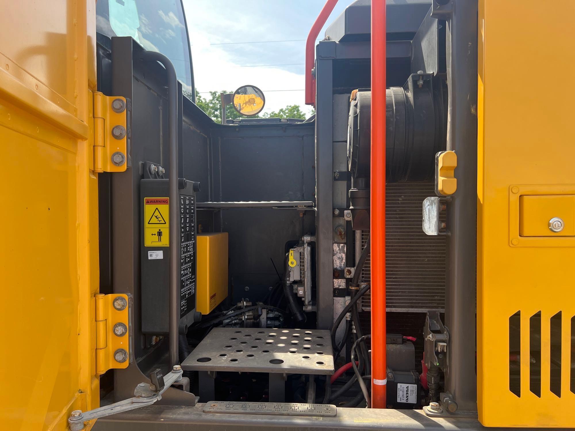 2019 VOLVO EC160E EXCAVATOR