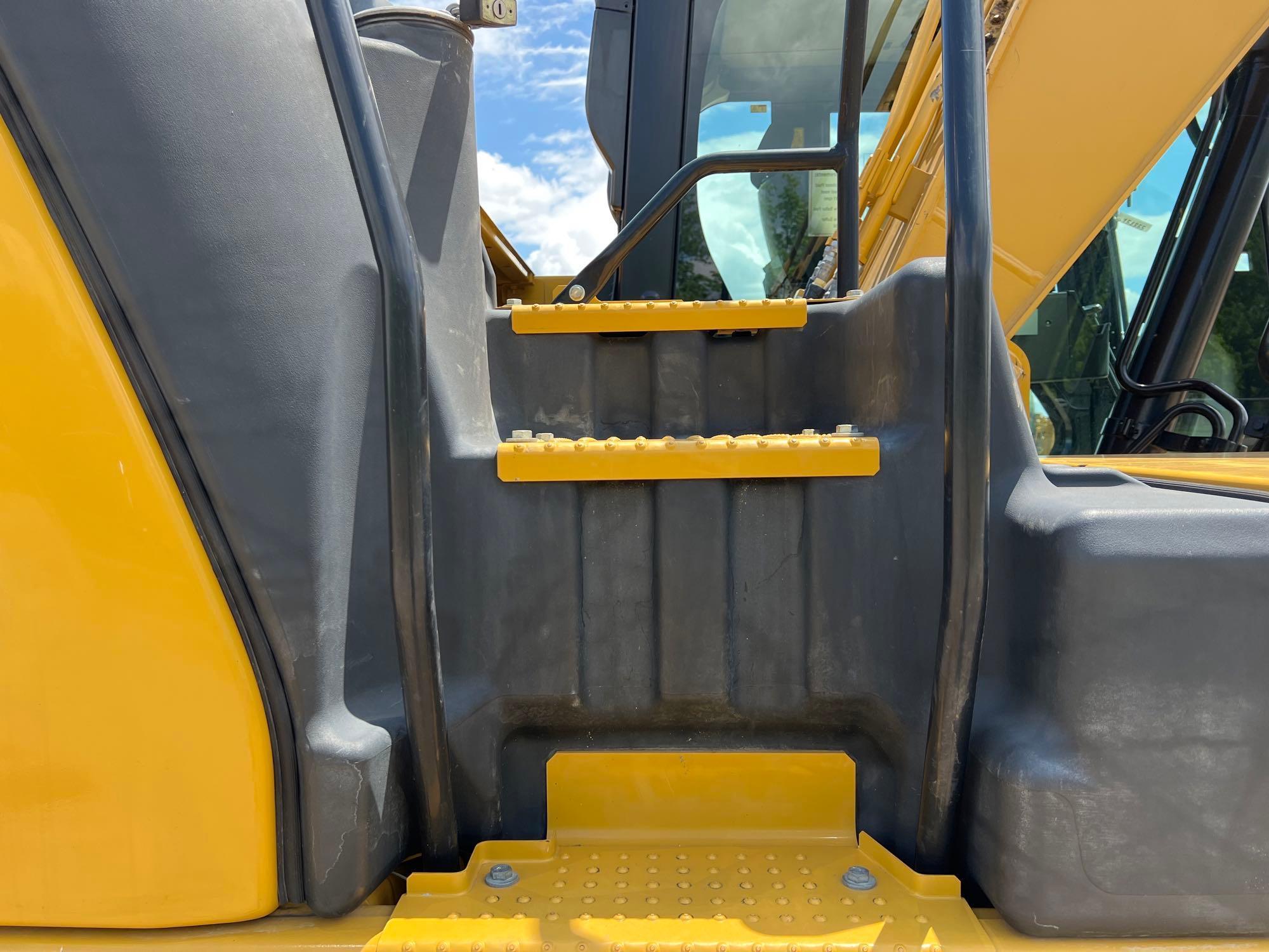 2018 CATERPILLAR 320GC EXCAVATOR