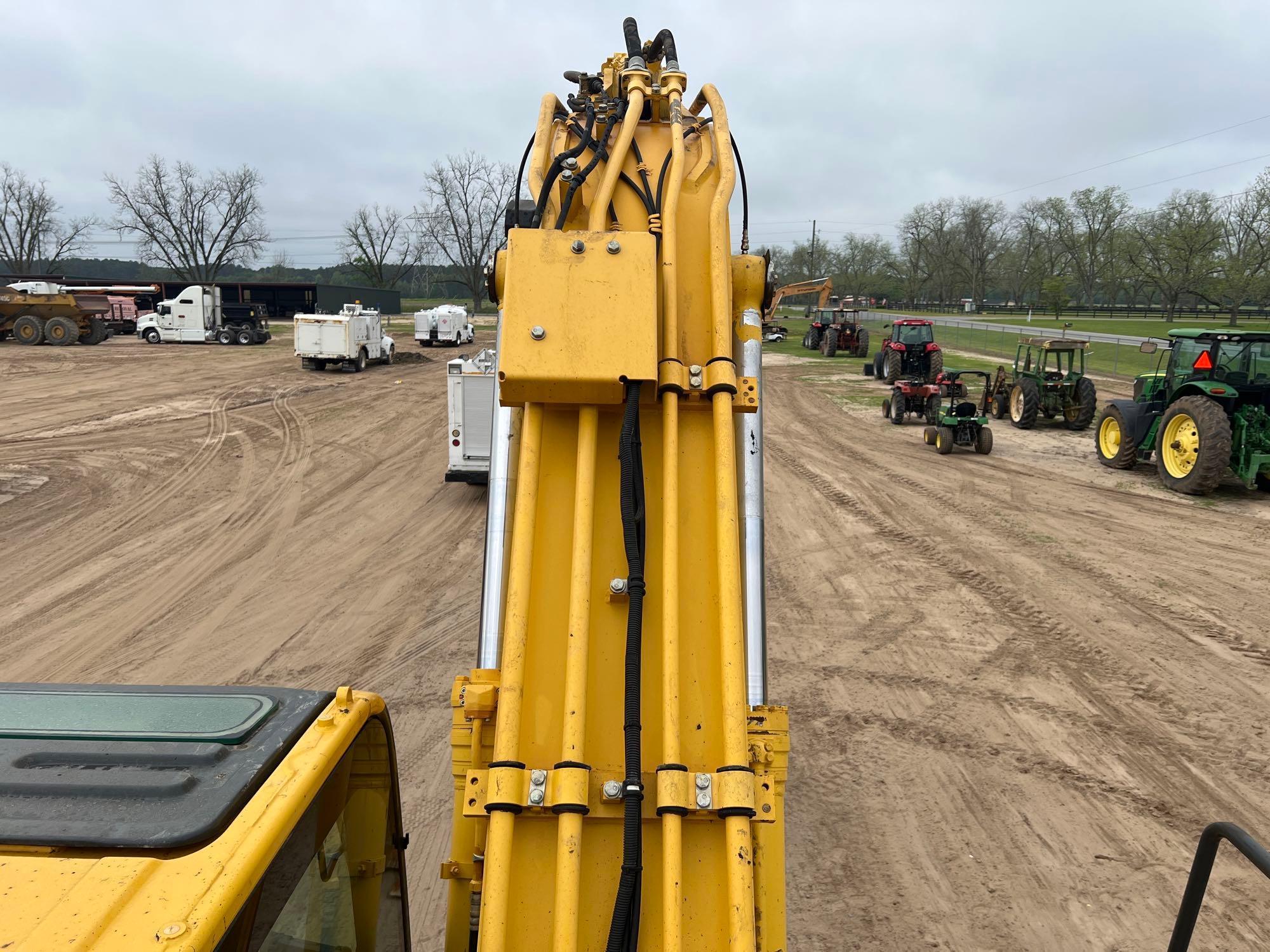 2019 KOMATSU PC210LC-11 EXCAVATOR