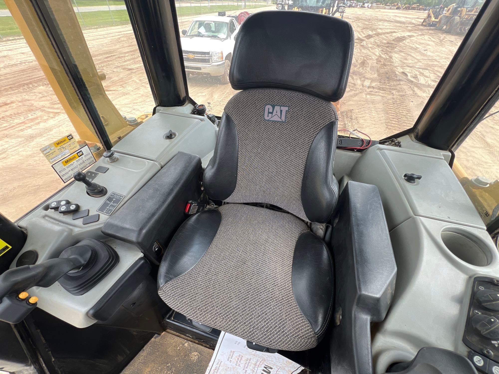 2019 CATERPILLAR D6N XL HI-TRACK CRAWLER DOZER