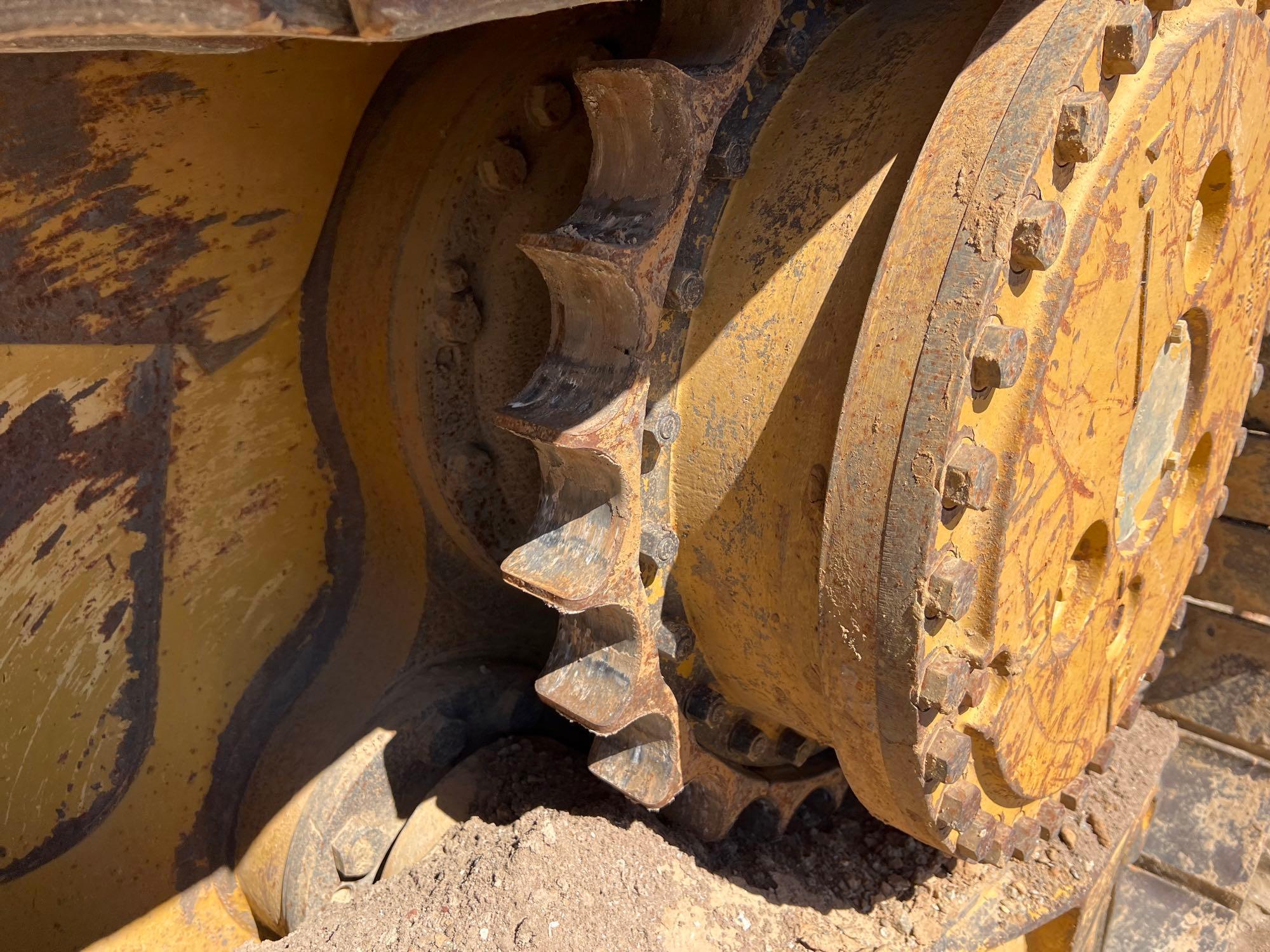 2011 CATERPILLAR D6T XL HI-TRACK CRAWLER DOZER