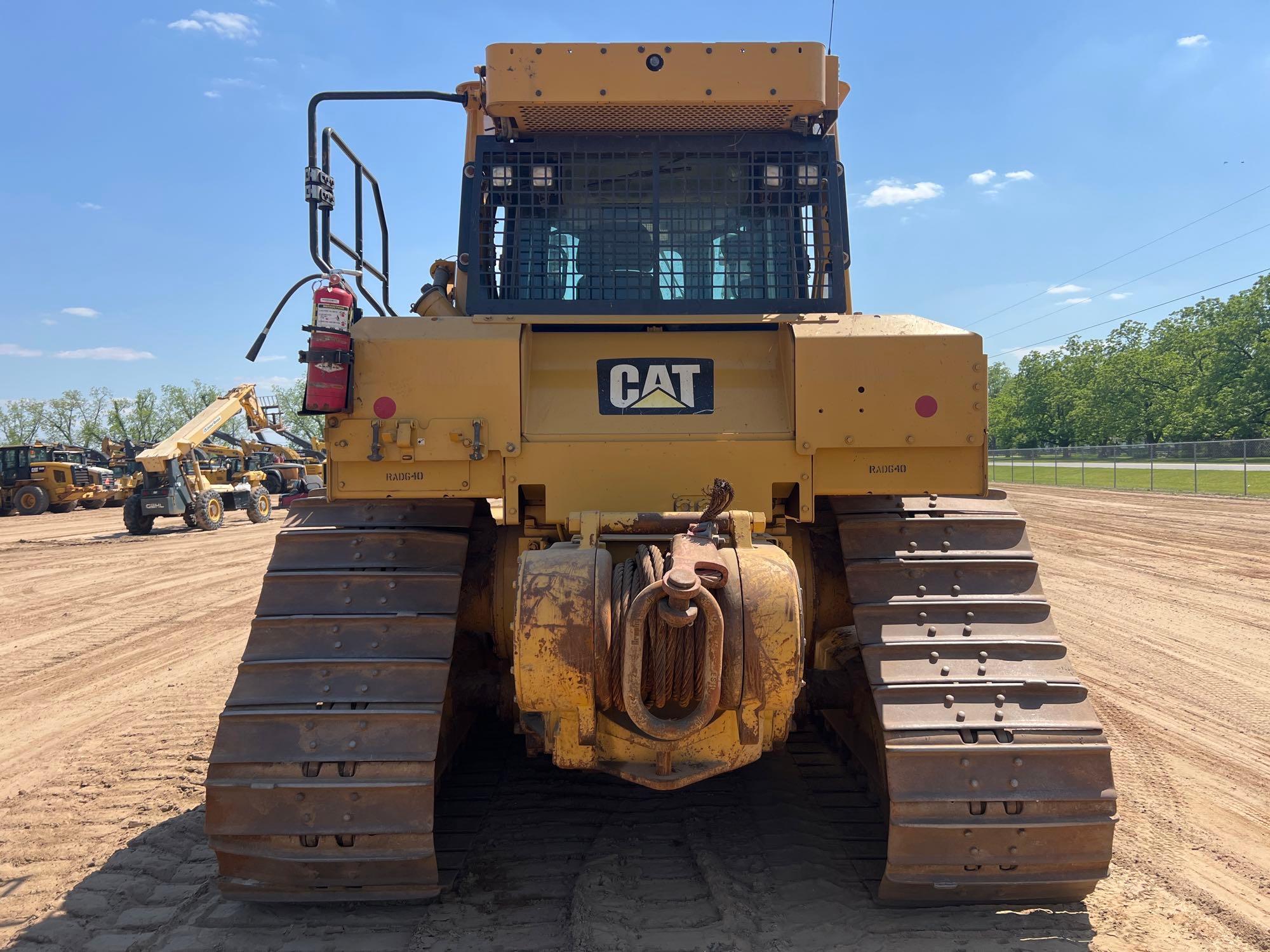 2015 CATERPILLAR D6T LGP HI-TRACK CRAWLER DOZER