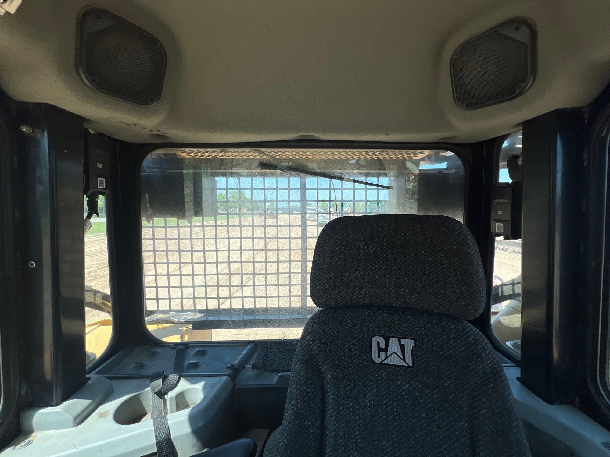 2015 CATERPILLAR D6T LGP HI-TRACK CRAWLER DOZER