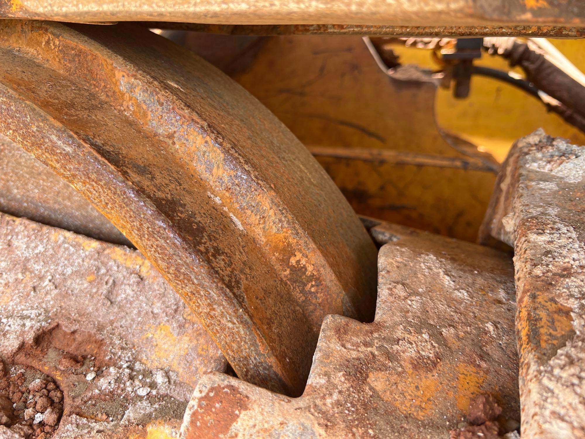 2015 KOMATSU D61PXi-23 CRAWLER DOZER