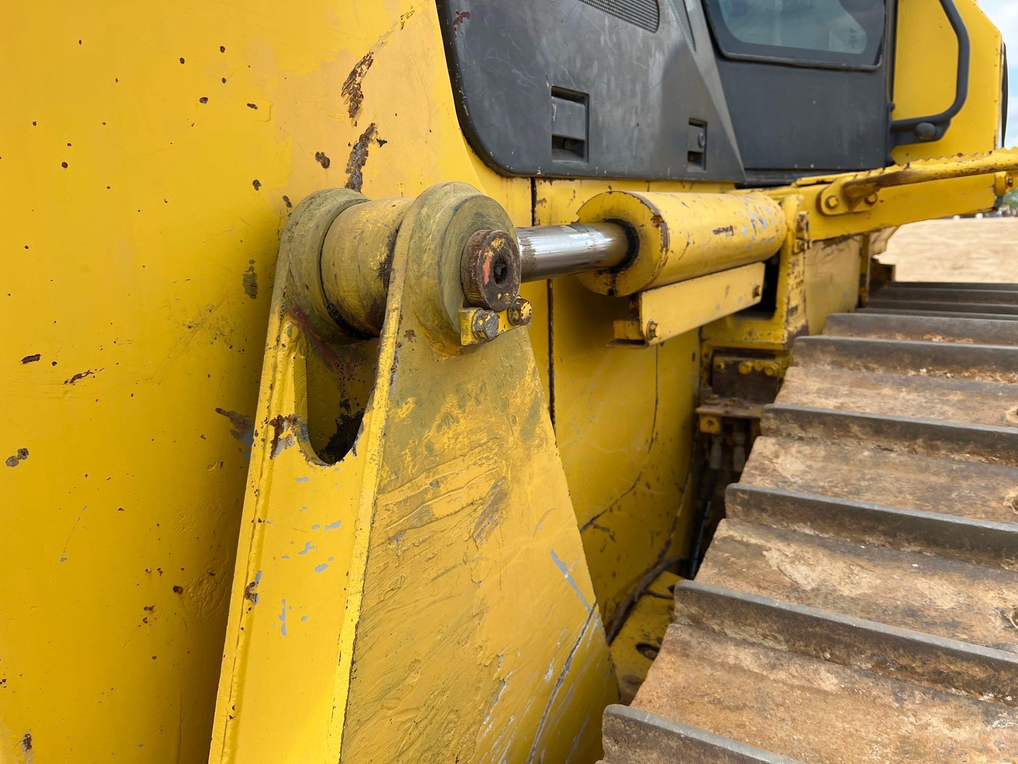 2011 KOMATSU D61PX-15E0 CRAWLER DOZER