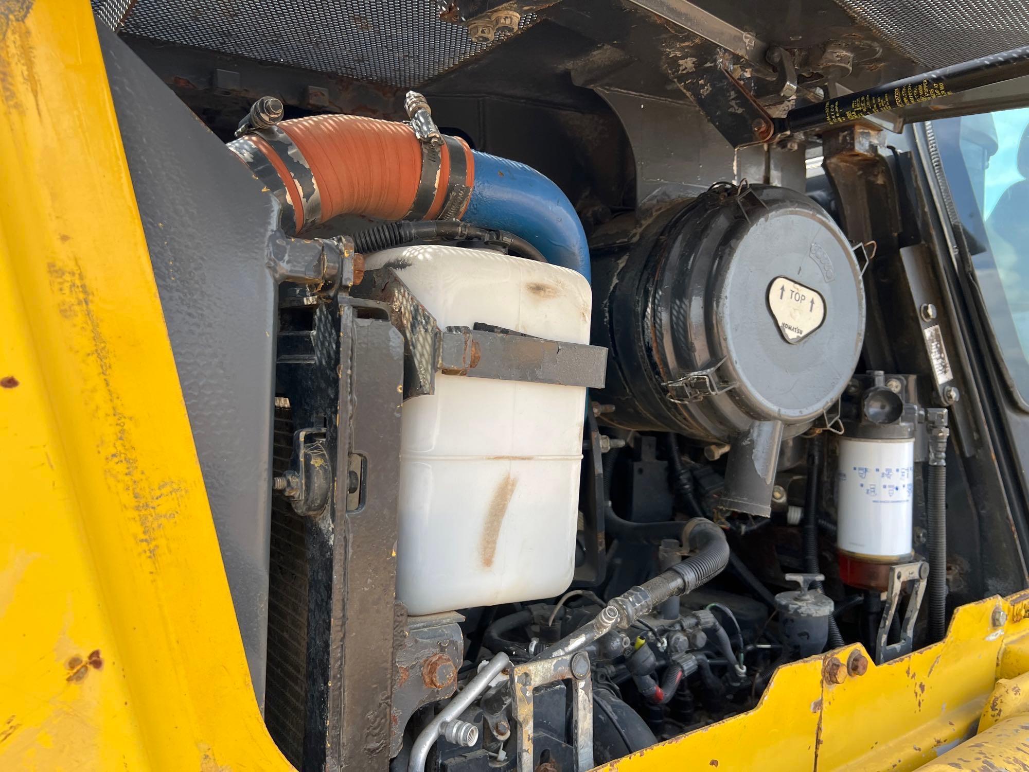 2011 KOMATSU D61PX-15E0 CRAWLER DOZER