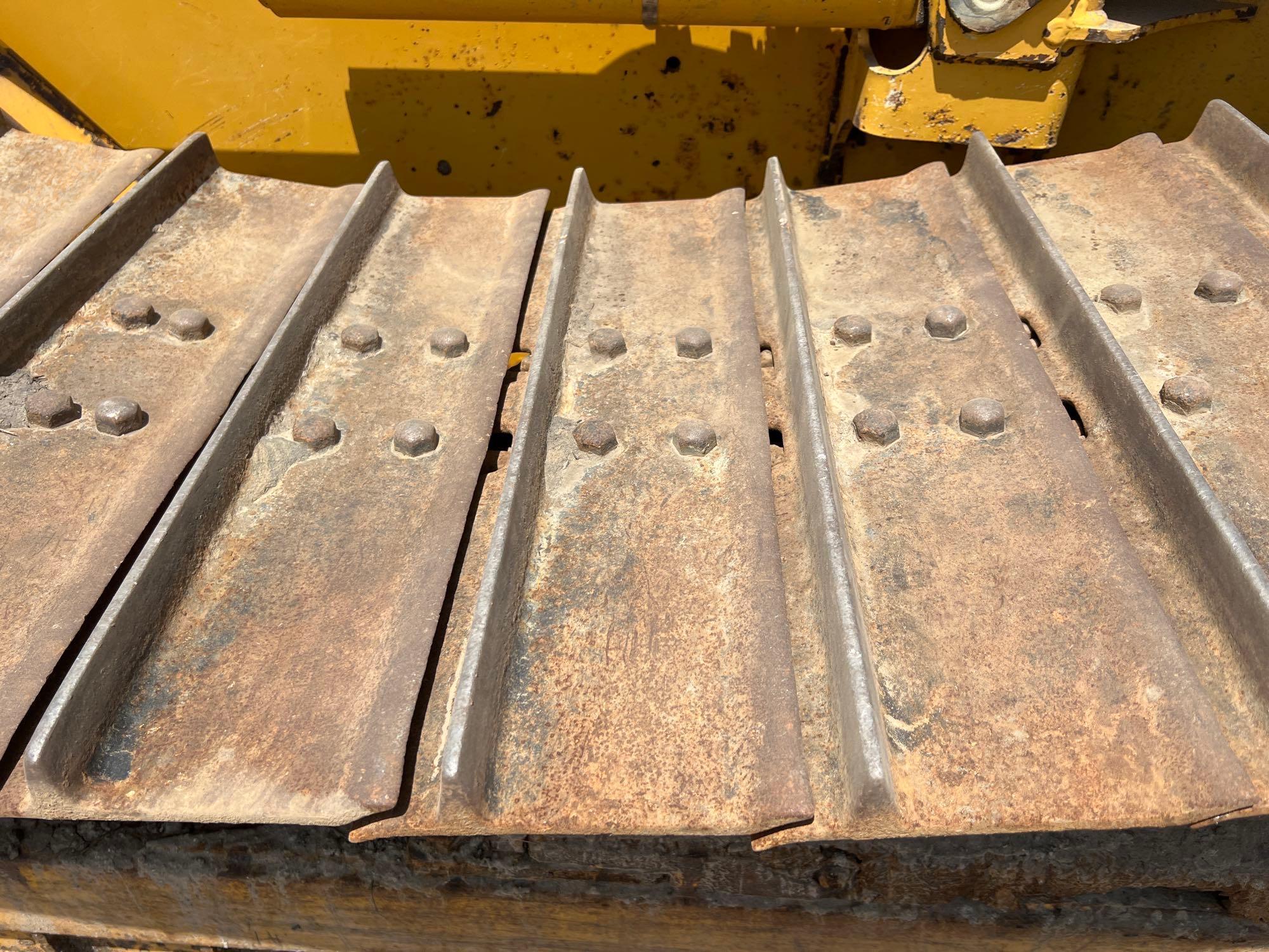 2014 JOHN DEERE 450J LGP CRAWLER DOZER