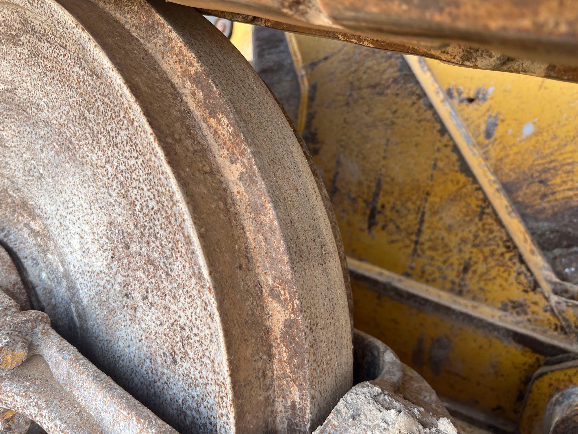 2012 JOHN DEERE 450J LGP CRAWLER DOZER