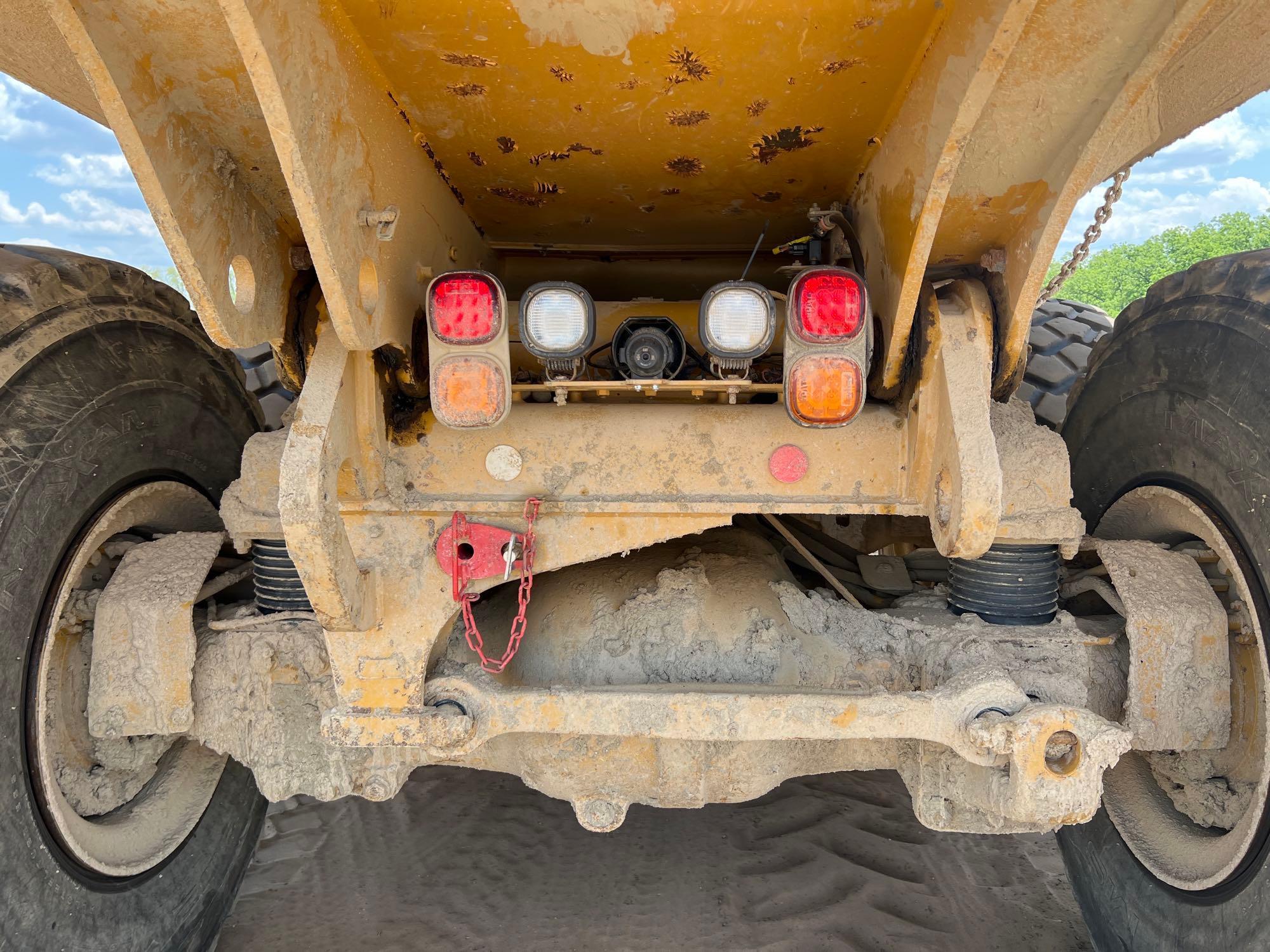 2018 CATERPILLAR 735C 6X6 OFF ROAD DUMP TRUCK