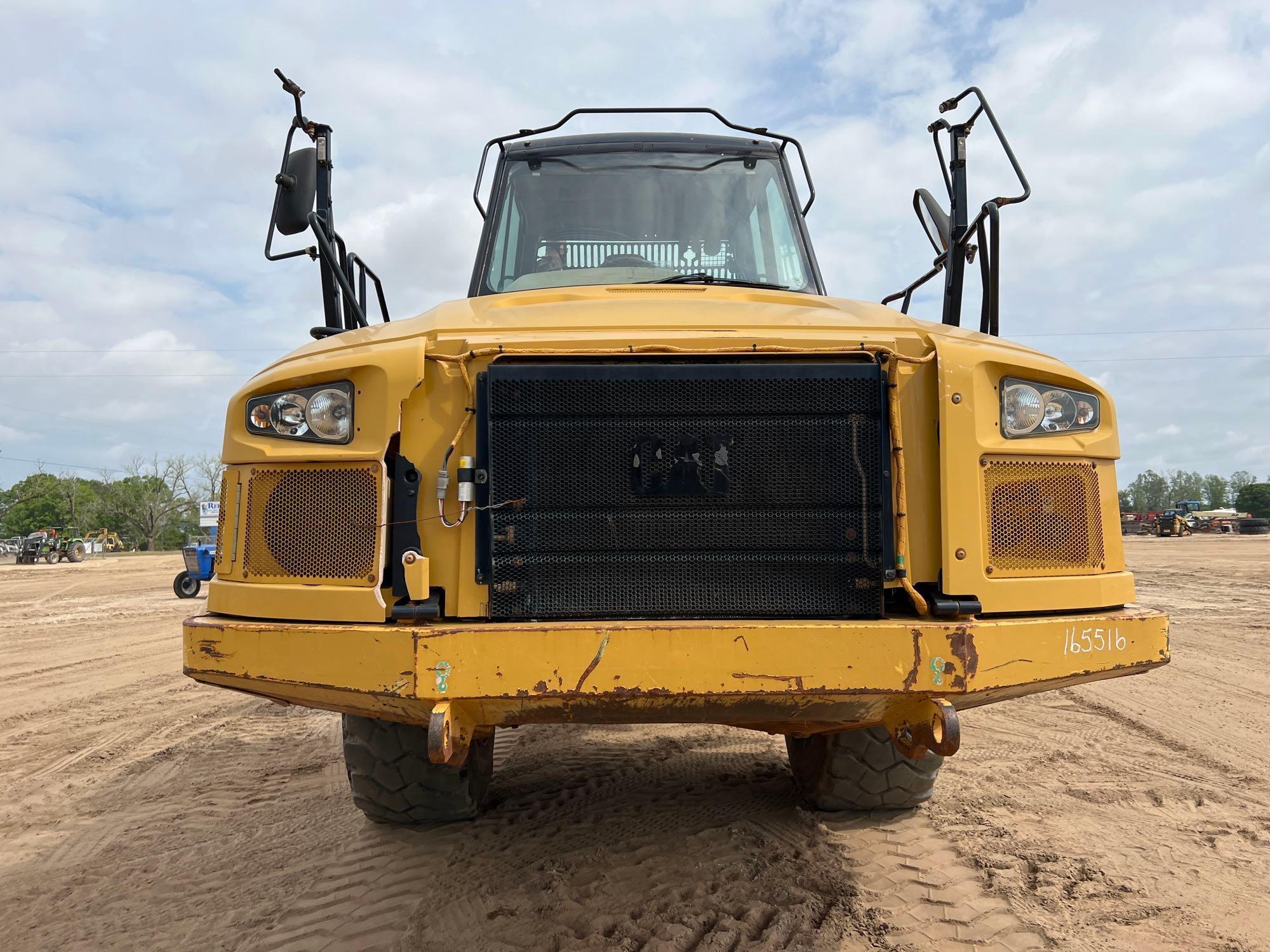 2015 CATERPILLAR 725C 6X6 OFF ROAD DUMP TRUCK