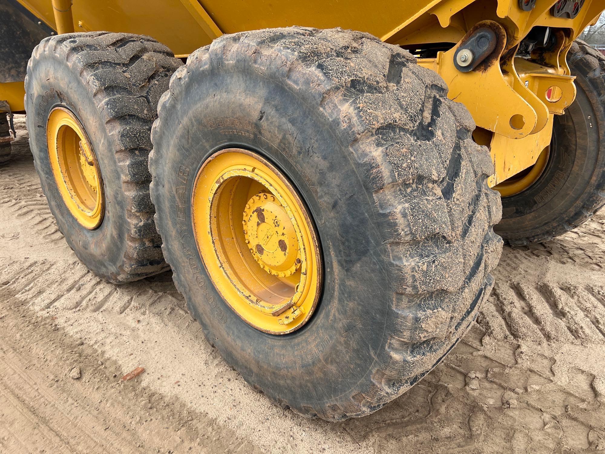 2019 BELL B30E 6X6 OFF ROAD DUMP TRUCK