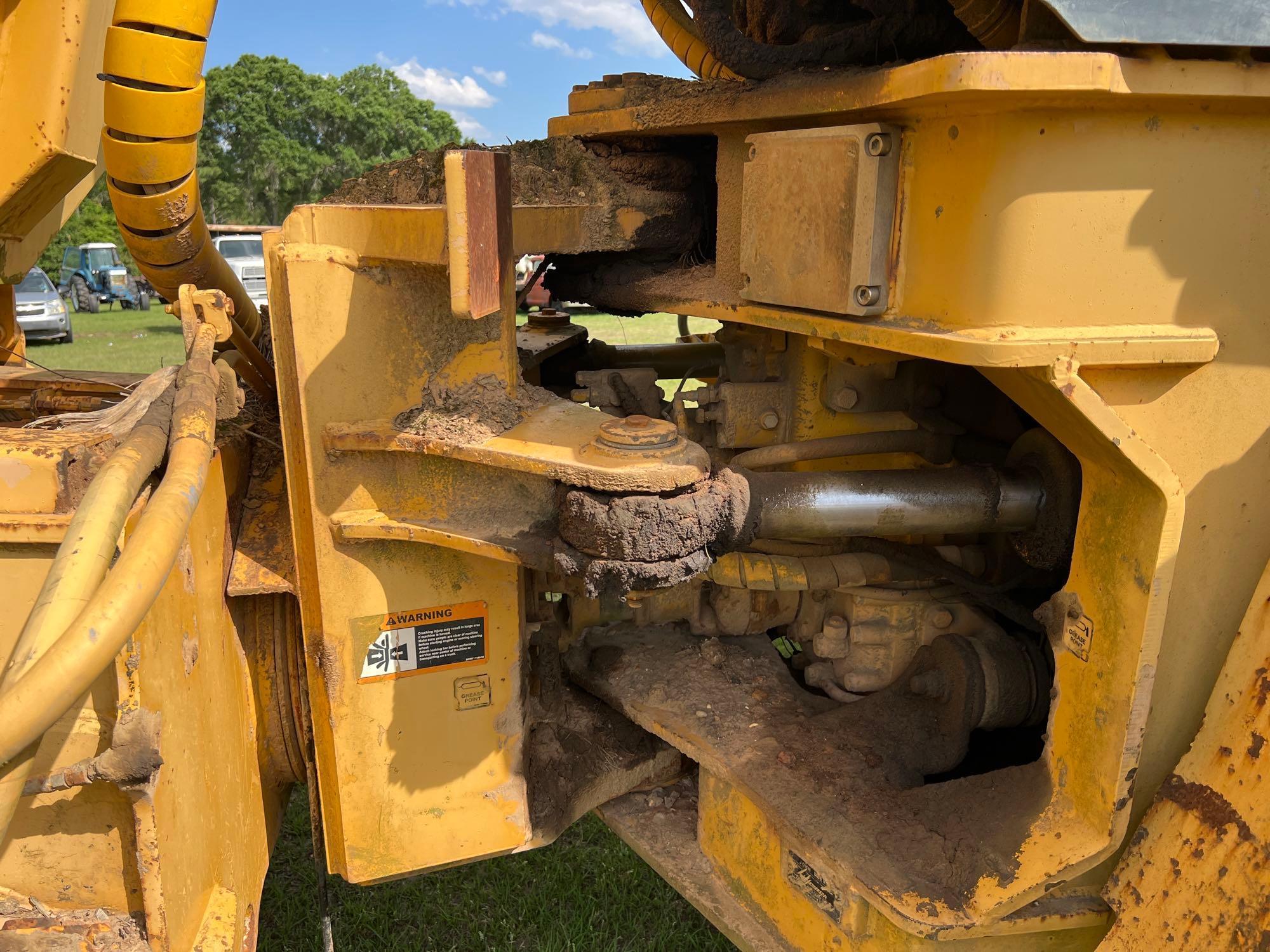 (INOP) JOHN DEERE 350C 6X6 OFF ROAD DUMP TRUCK