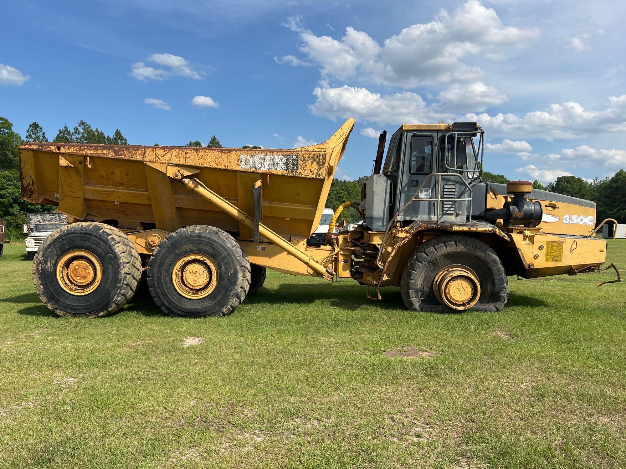 (INOP) JOHN DEERE 350C 6X6 OFF ROAD DUMP TRUCK