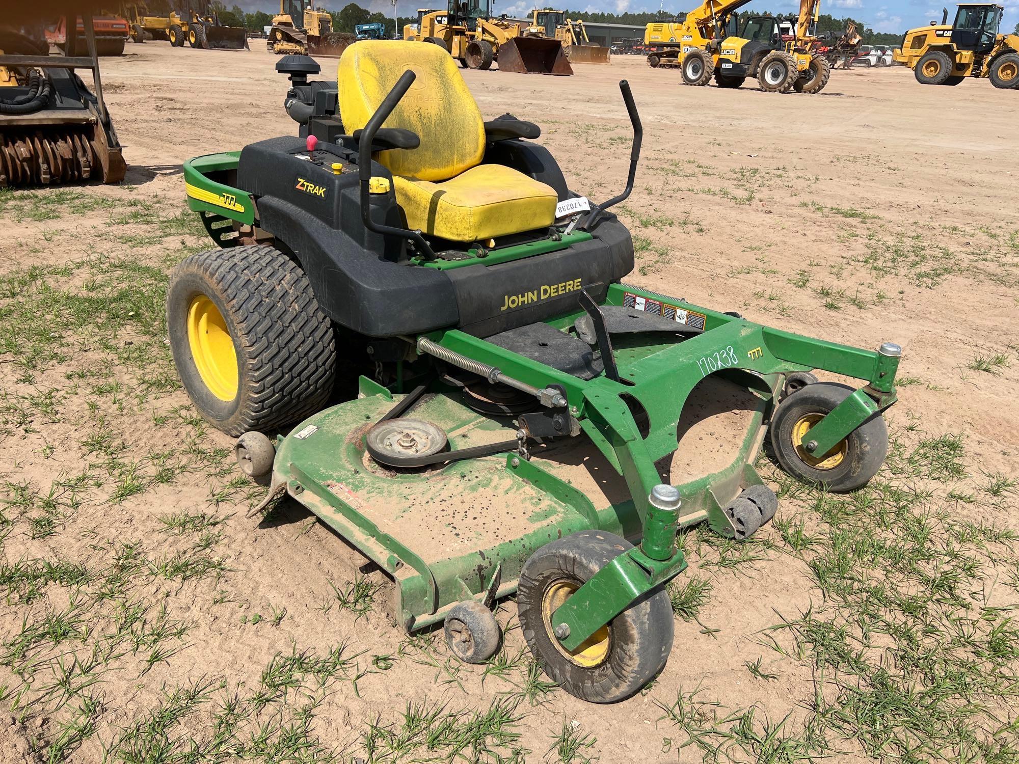 JOHN DEERE 777Z TRAK ZERO TURN MOWER