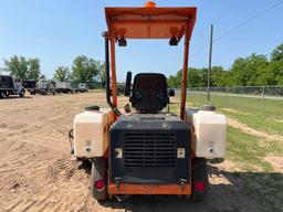 2016 LAYMOR SM300 - 3 WHEEL SWEEPER