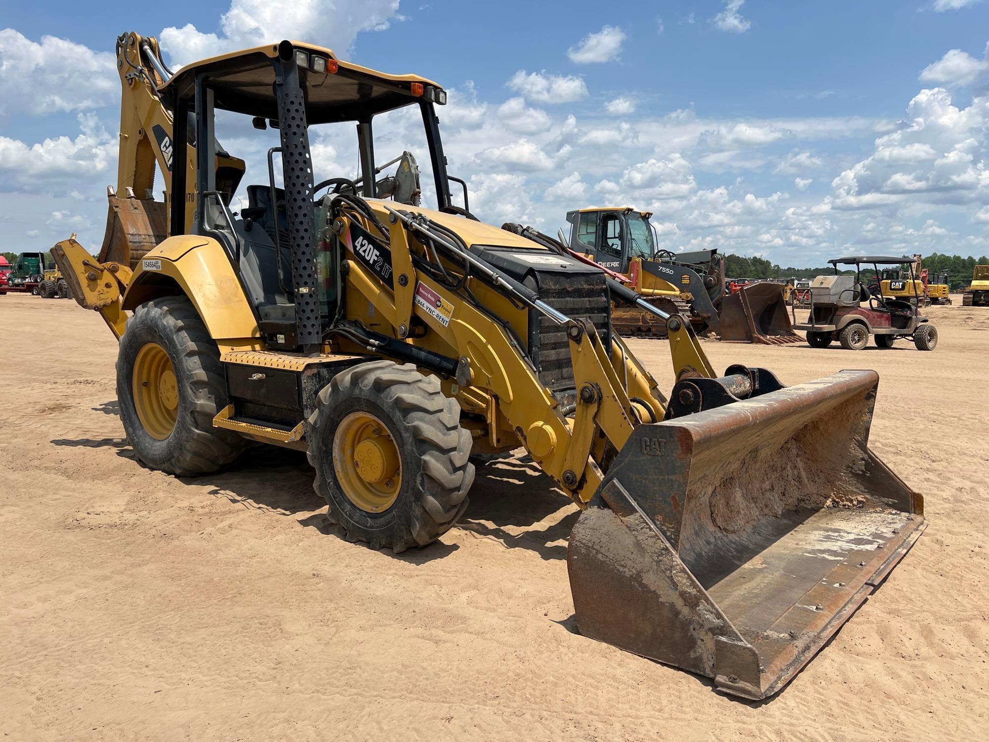 2015 CATERPILLAR 420F2 IT BACKHOE