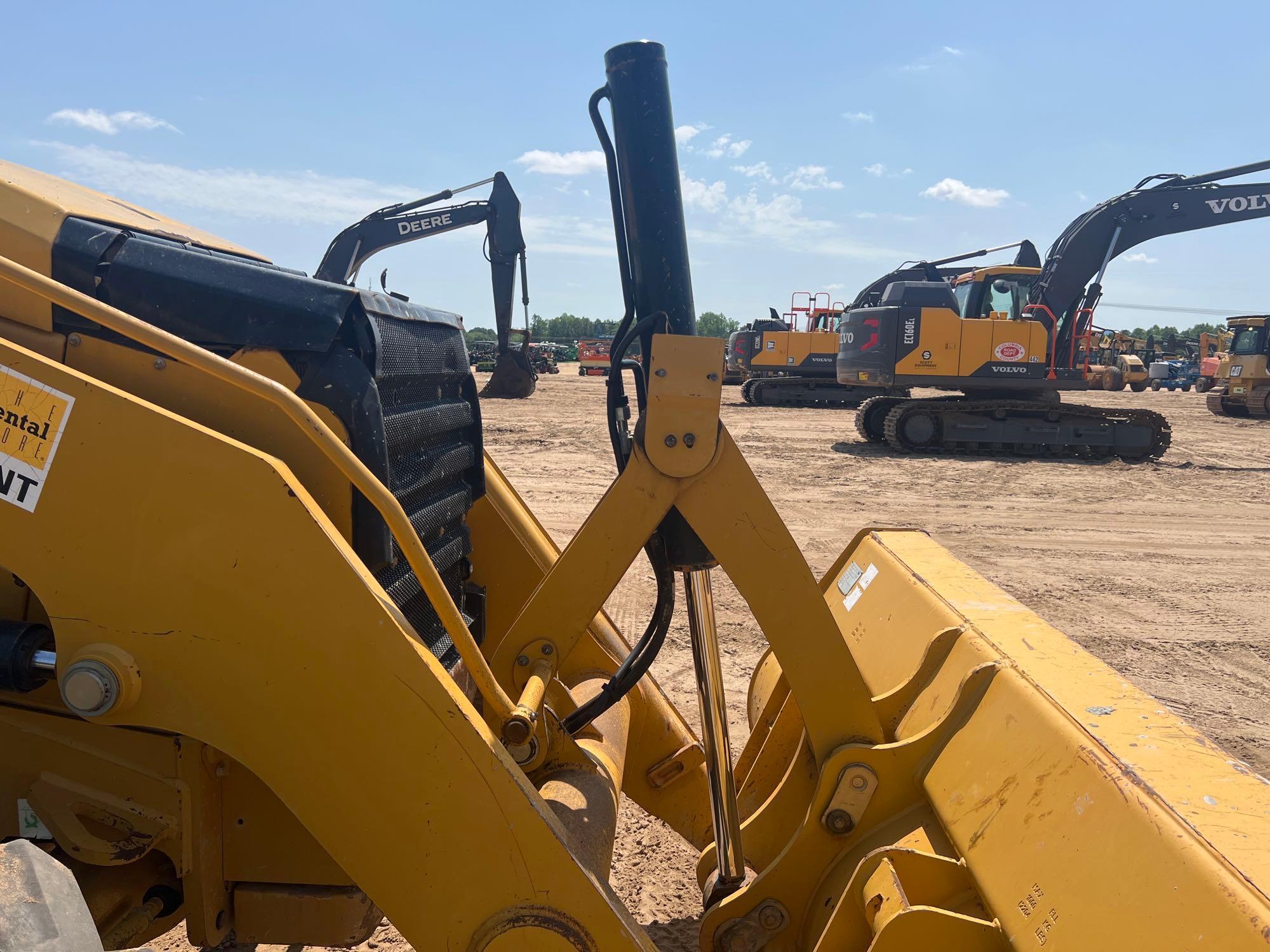 2017 CATERPILLAR 415F2 BACKHOE