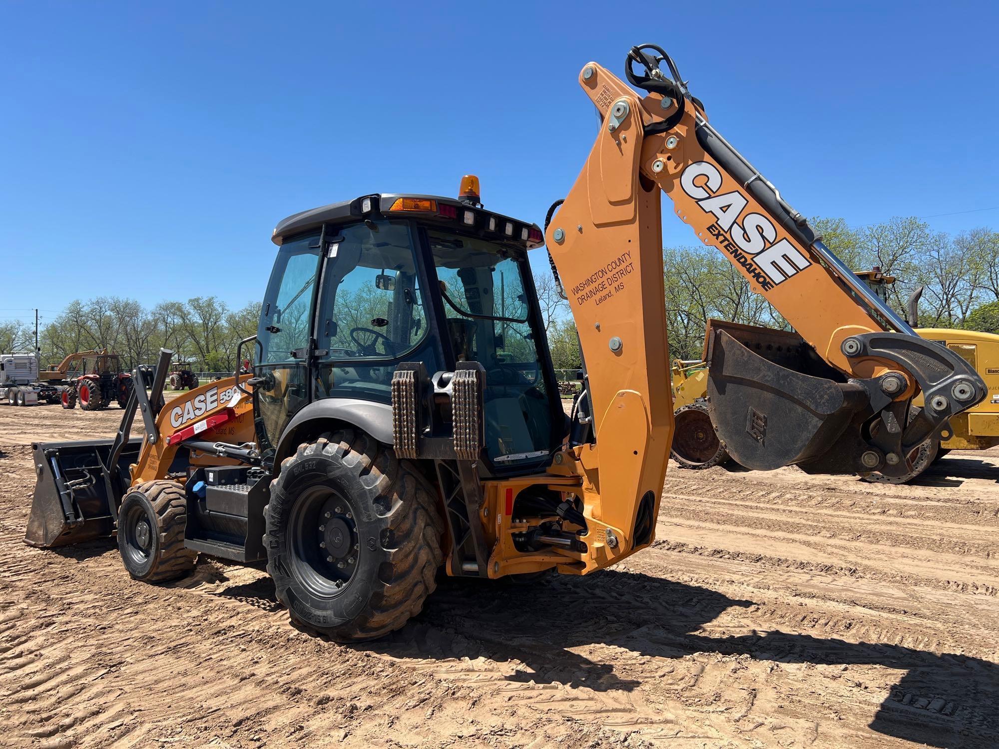 2018 CASE 580N BACKHOE