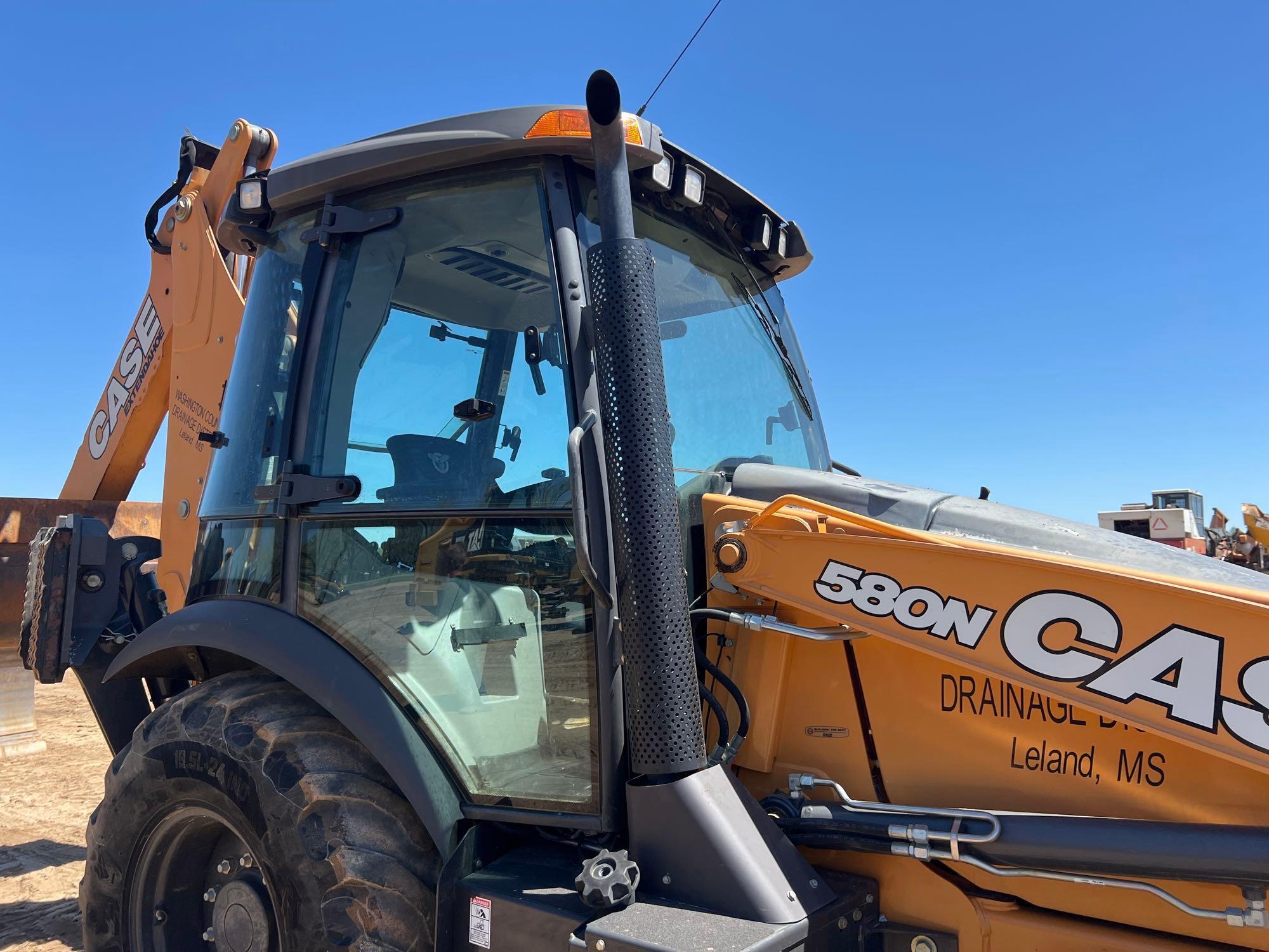 2018 CASE 580N BACKHOE