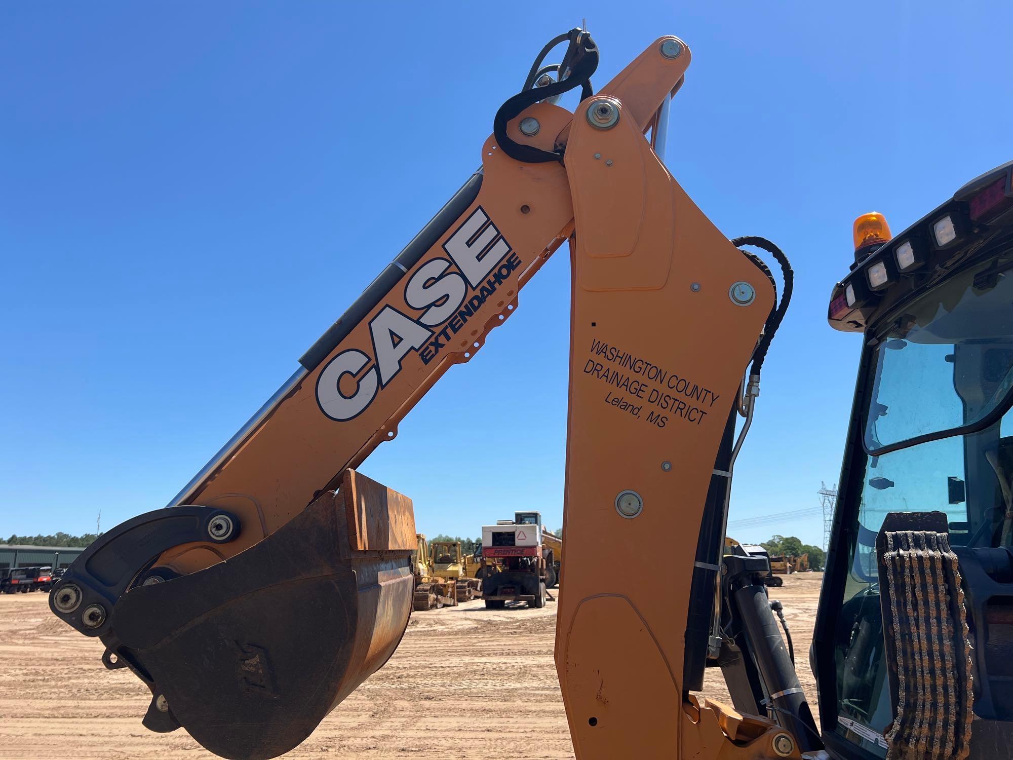 2018 CASE 580N BACKHOE