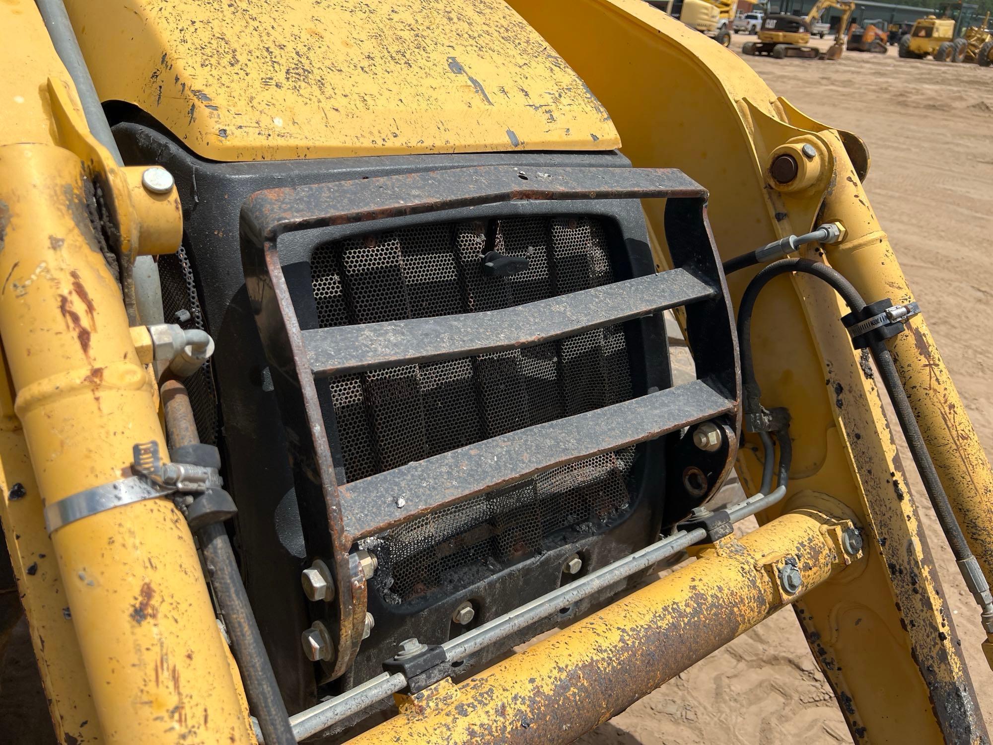 JOHN DEERE 110 BACKHOE