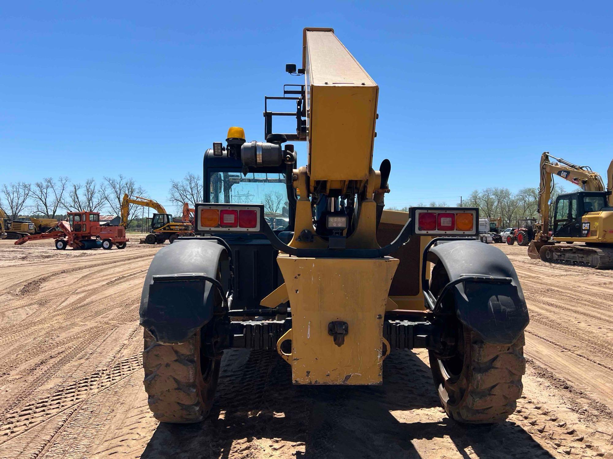 2013 CATERPILLAR TL943C TELESCOPIC FORKLIFT