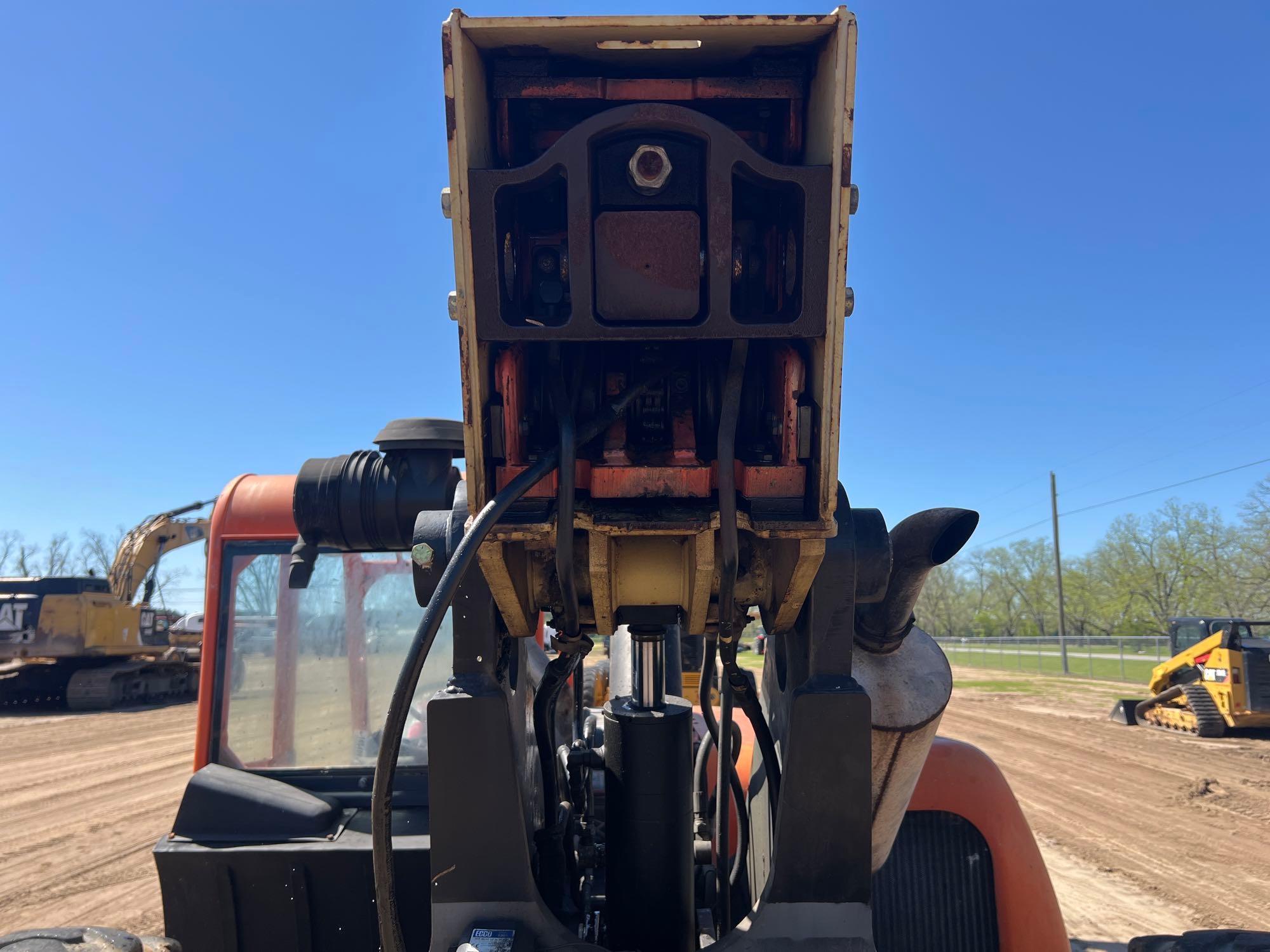 JLG G6-42A TELESCOPIC FORKLIFT