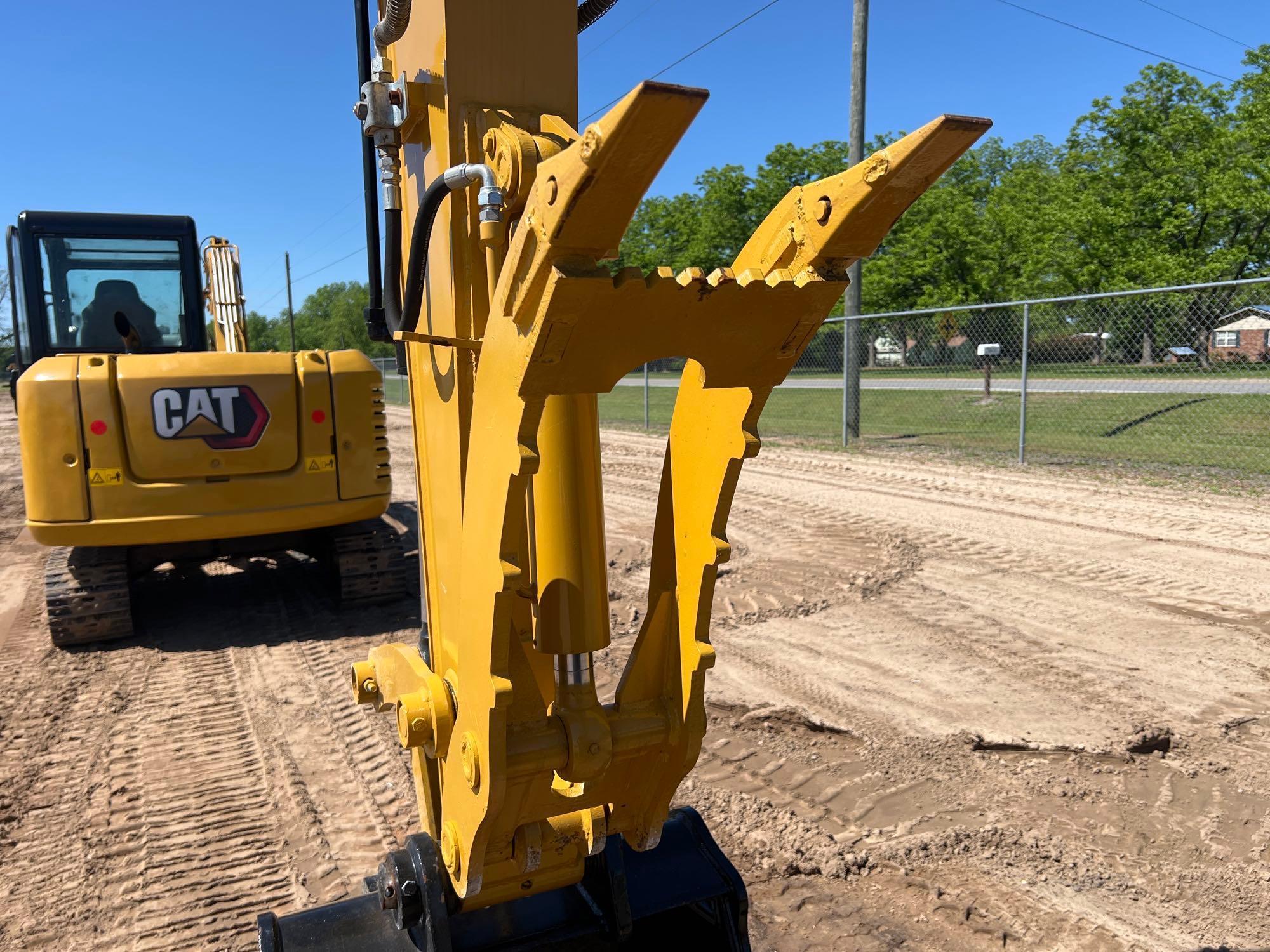 CATERPILLAR 307.5 EXCAVATOR