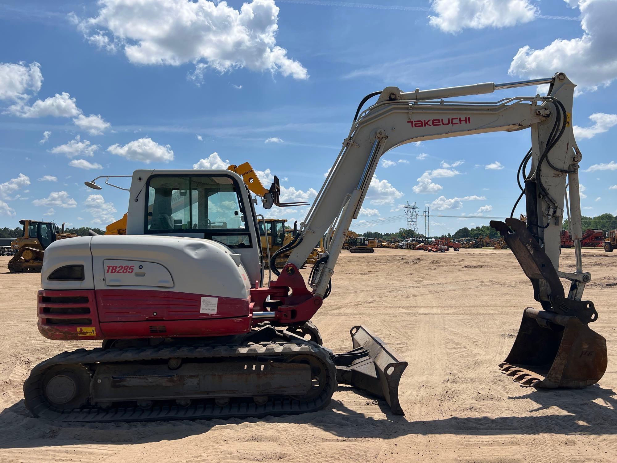 2014 TAKEUCHI TB285 EXCAVATOR