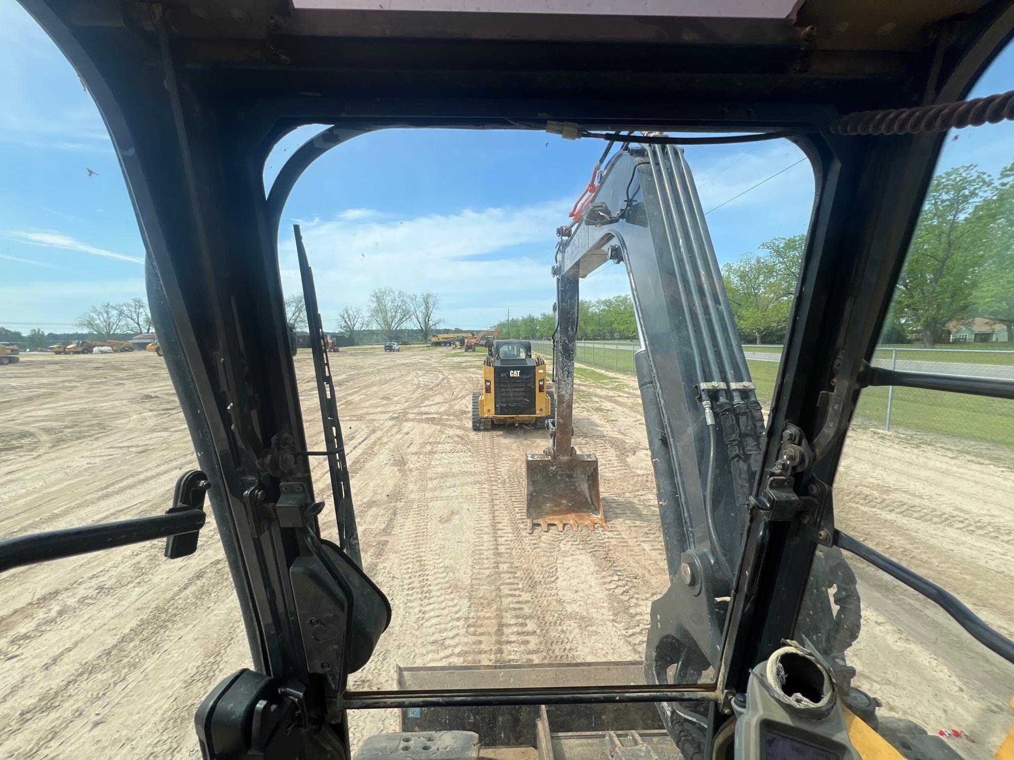 2015 JOHN DEERE 85G EXCAVATOR