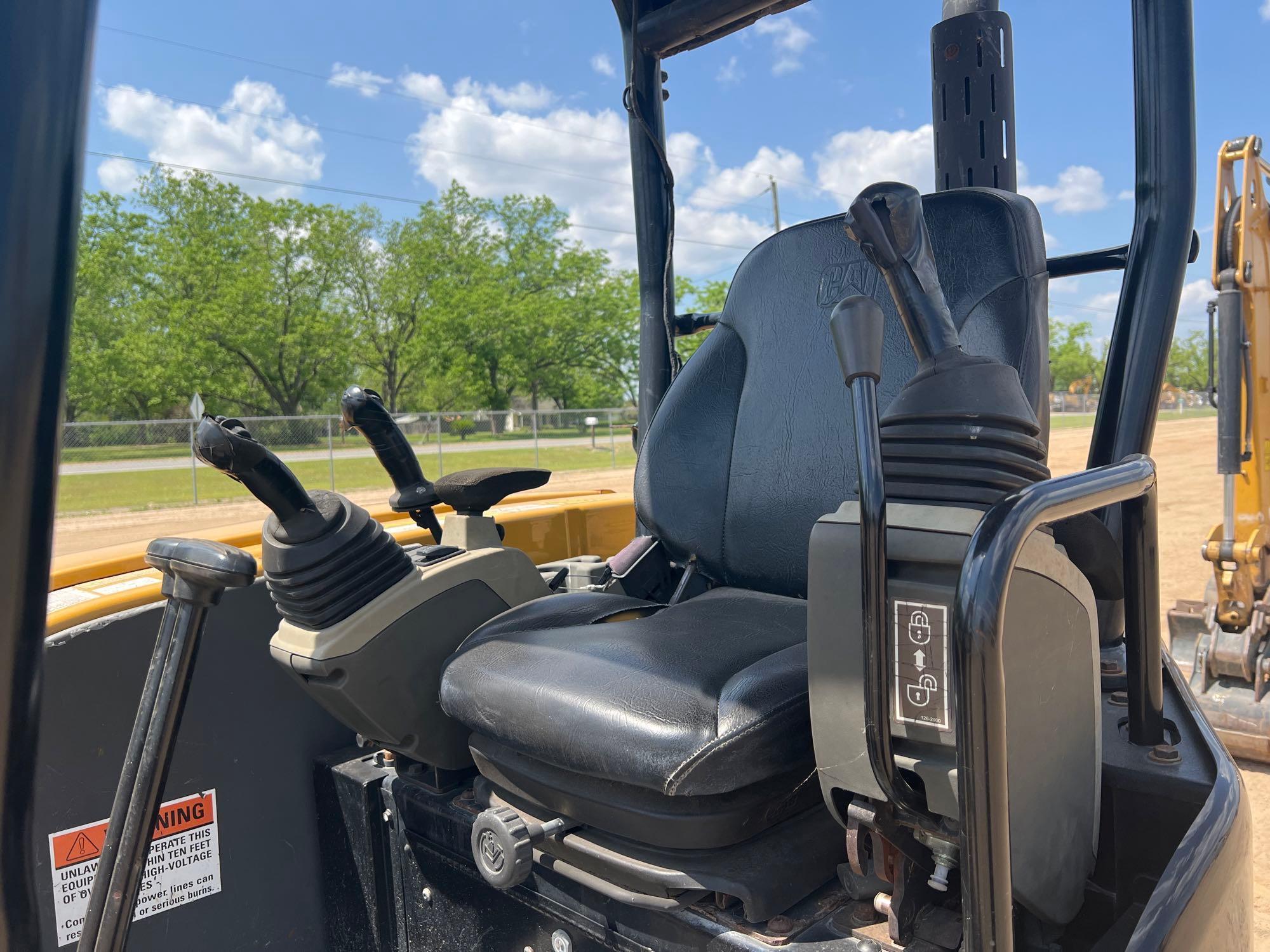 2018 CATERPILLAR 305E2 CR EXCAVATOR