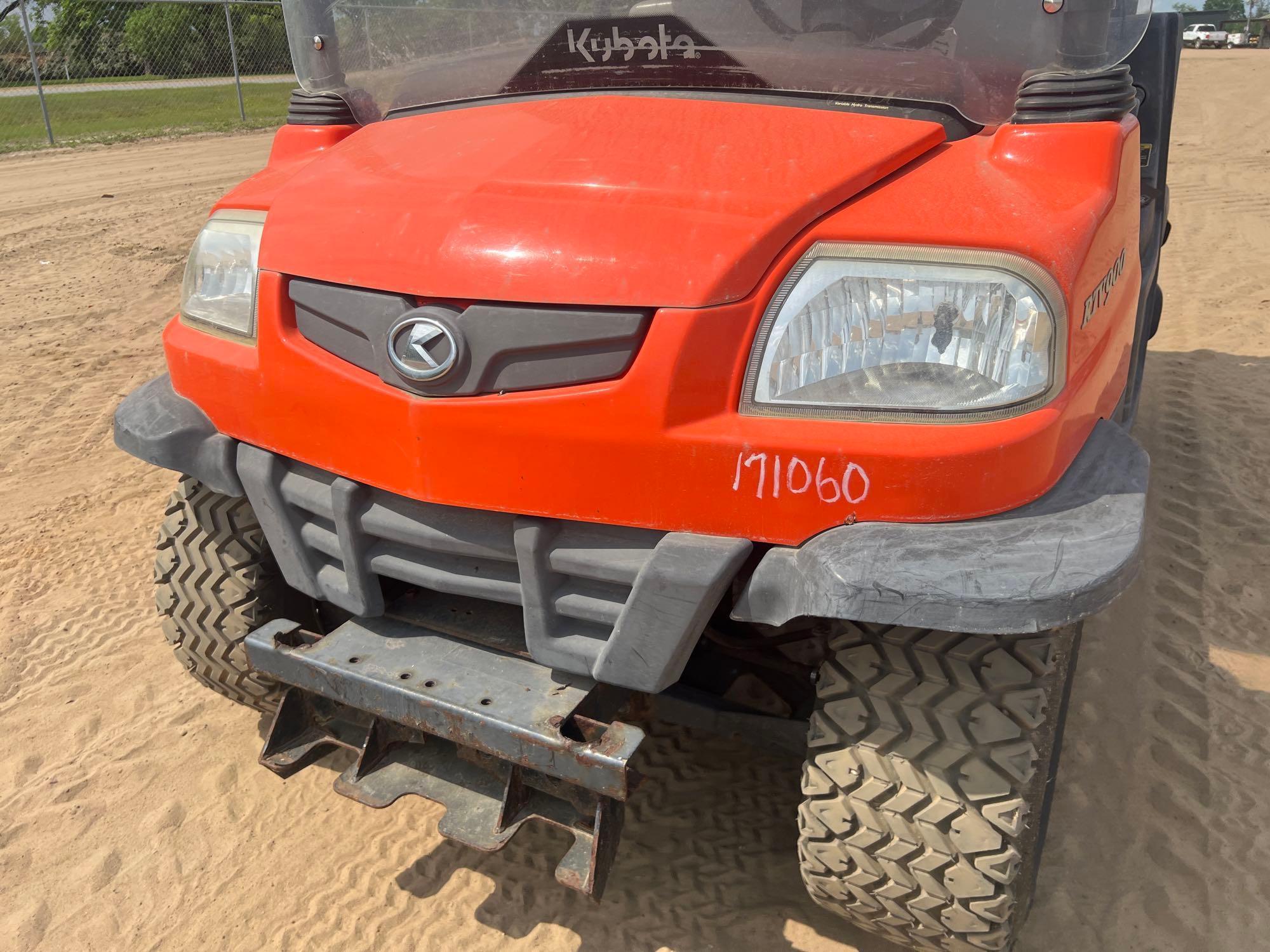 KUBOTA RTV900 ATV