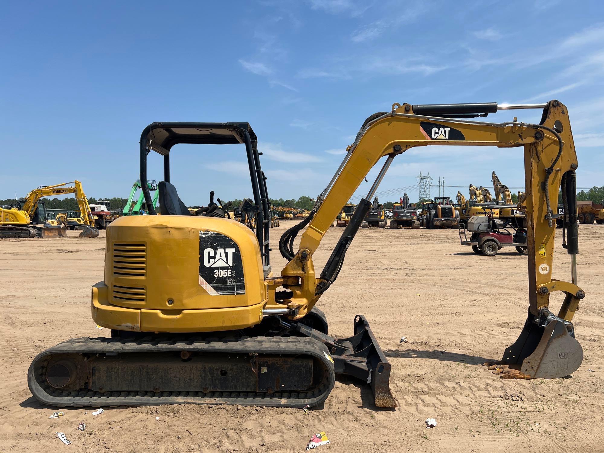 2015 CATERPILLAR 305E2 CR EXCAVATOR