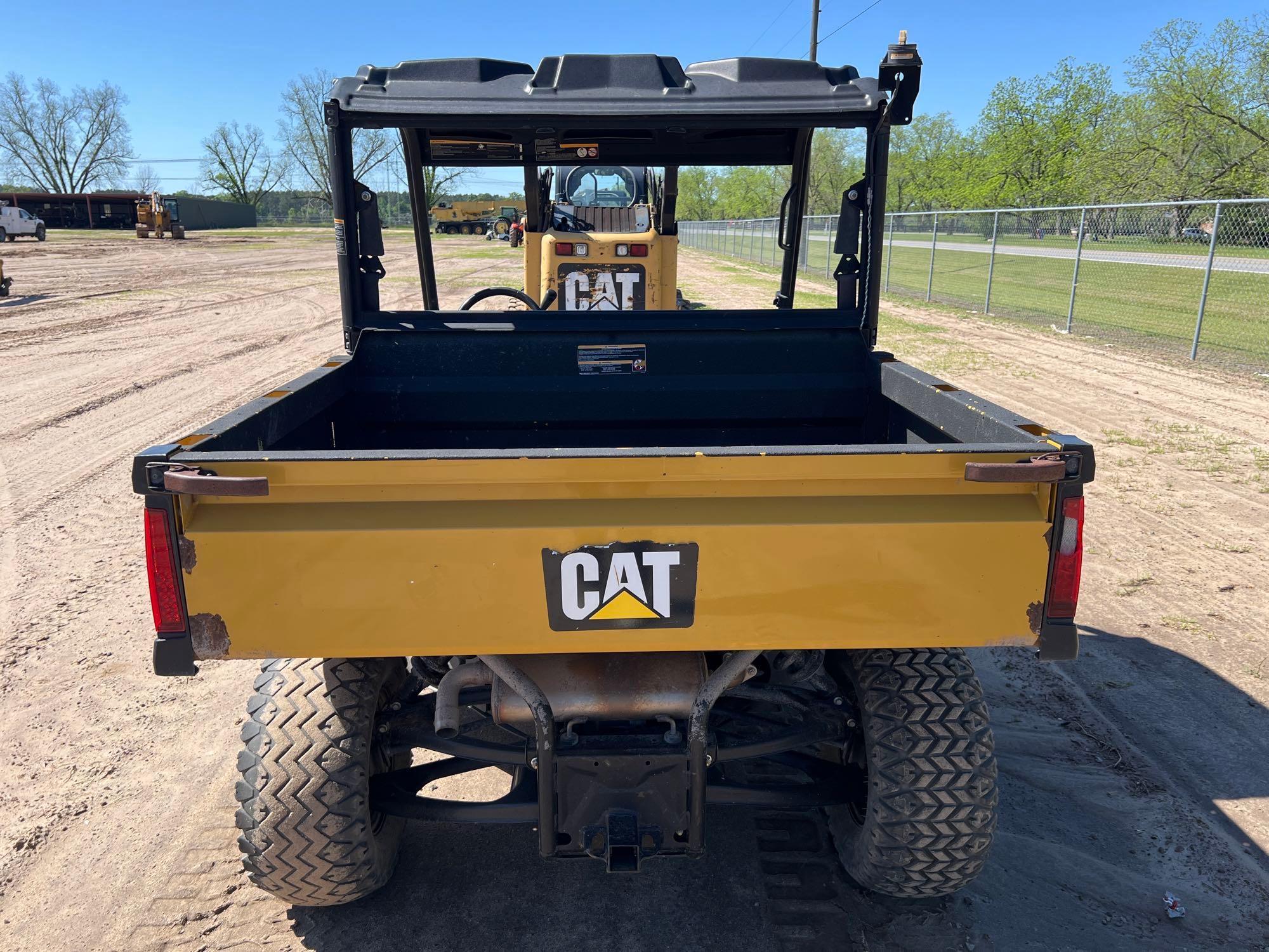 CATERPILLAR CUV82 ATV