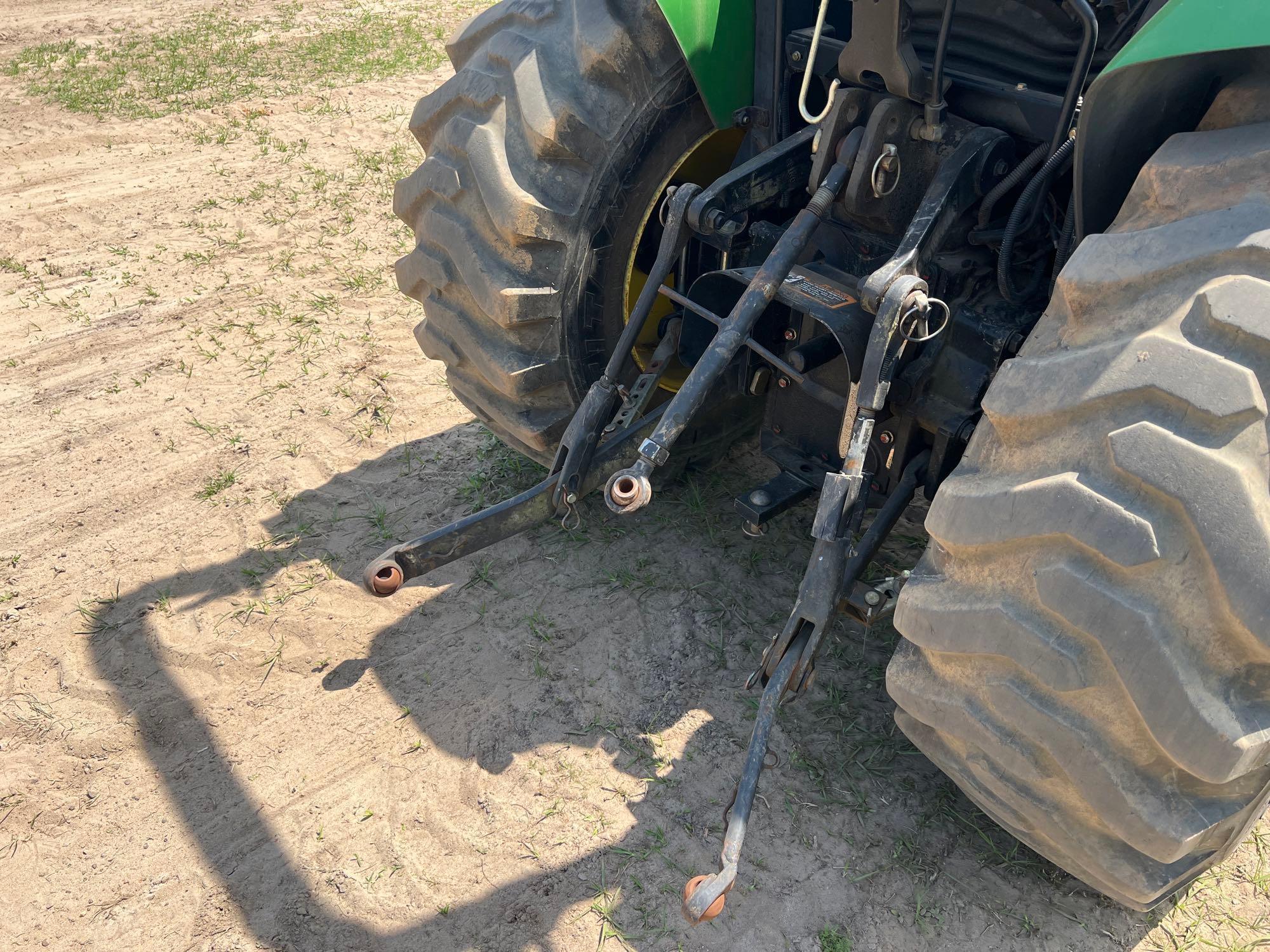 2004 JOHN DEERE 4410 TRACTOR