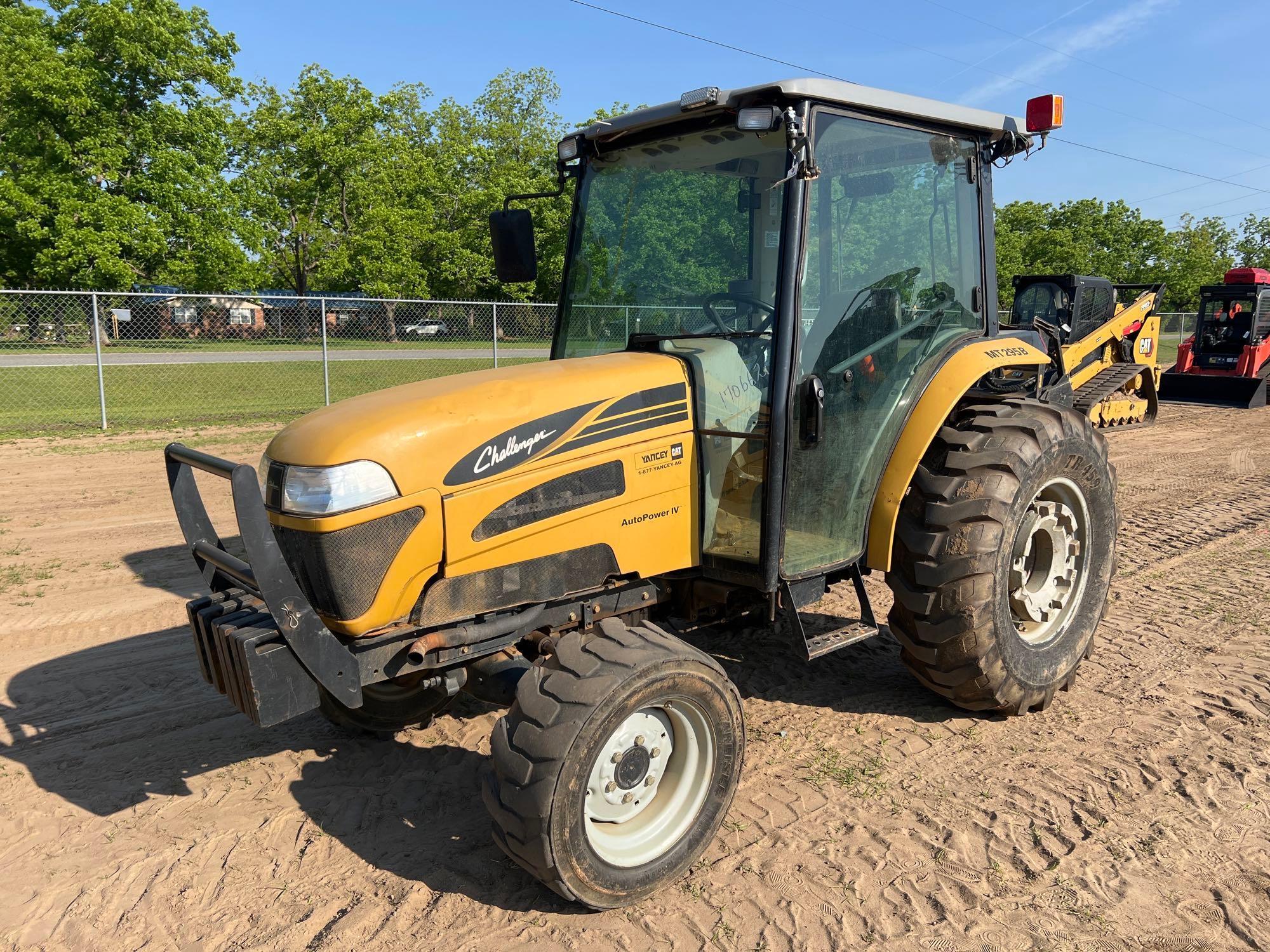 2006 CHALLENGER MT295B TRACTOR