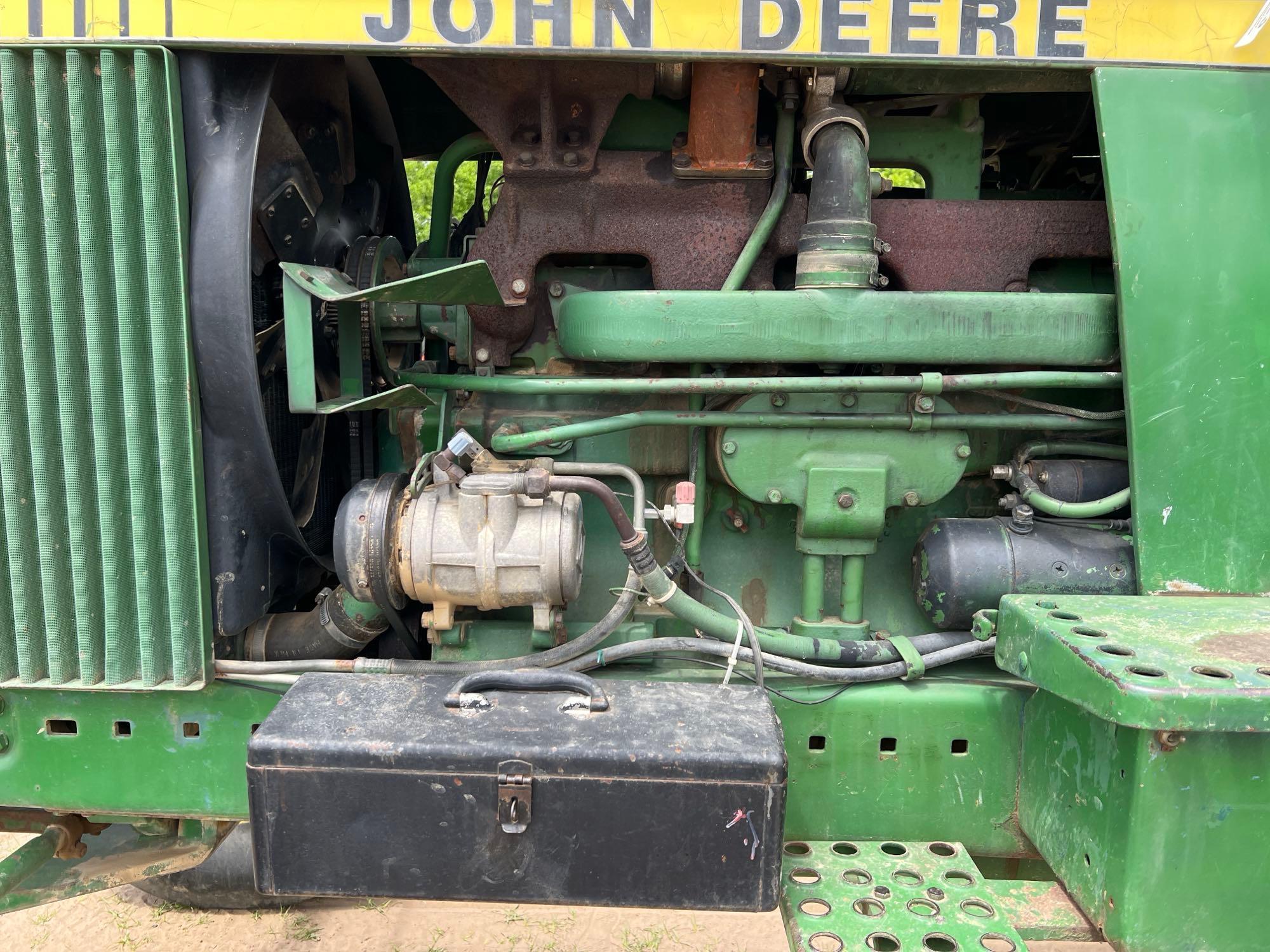 JOHN DEERE 4450 TRACTOR