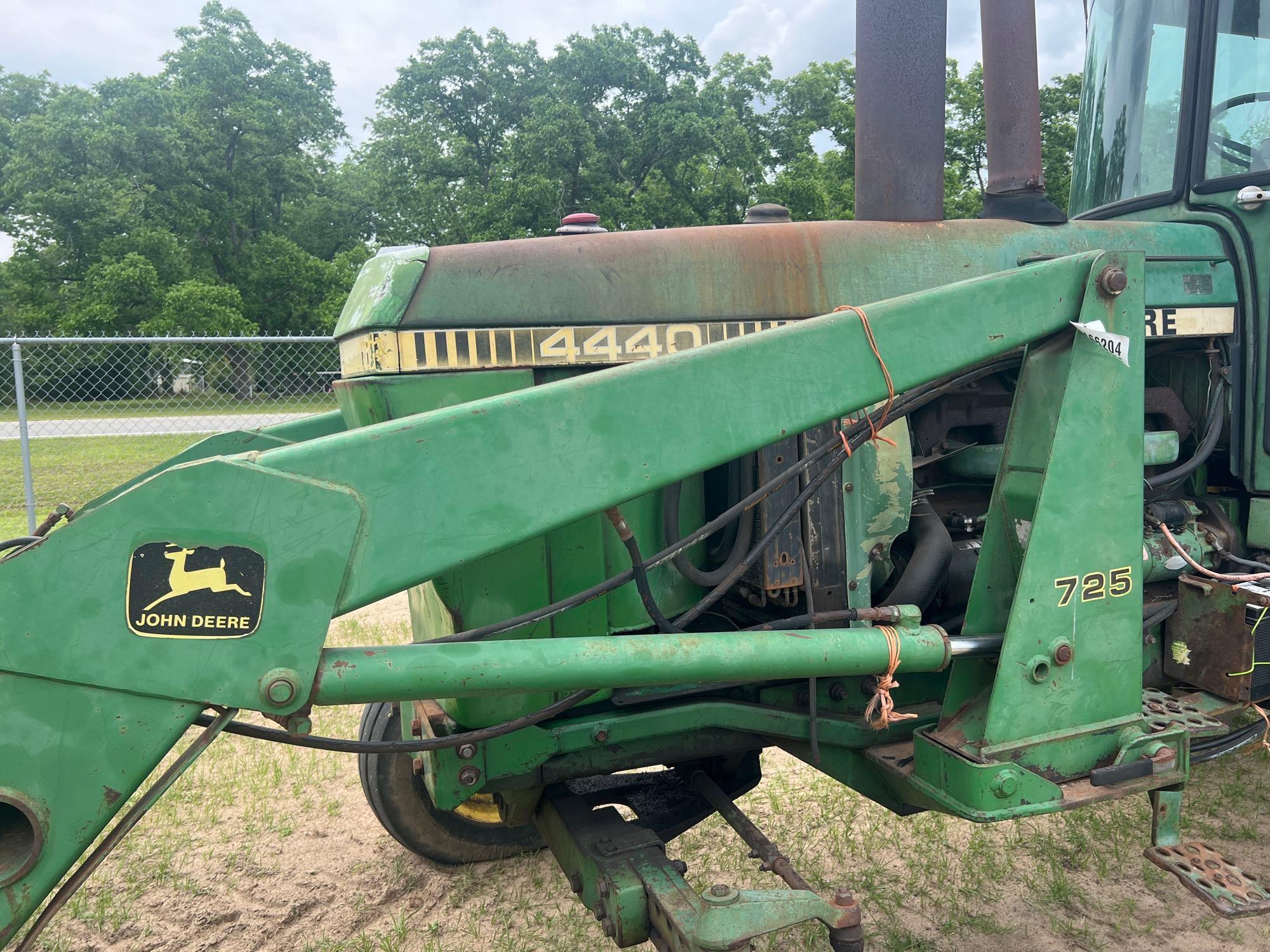 JOHN DEERE 4440 TRACTOR